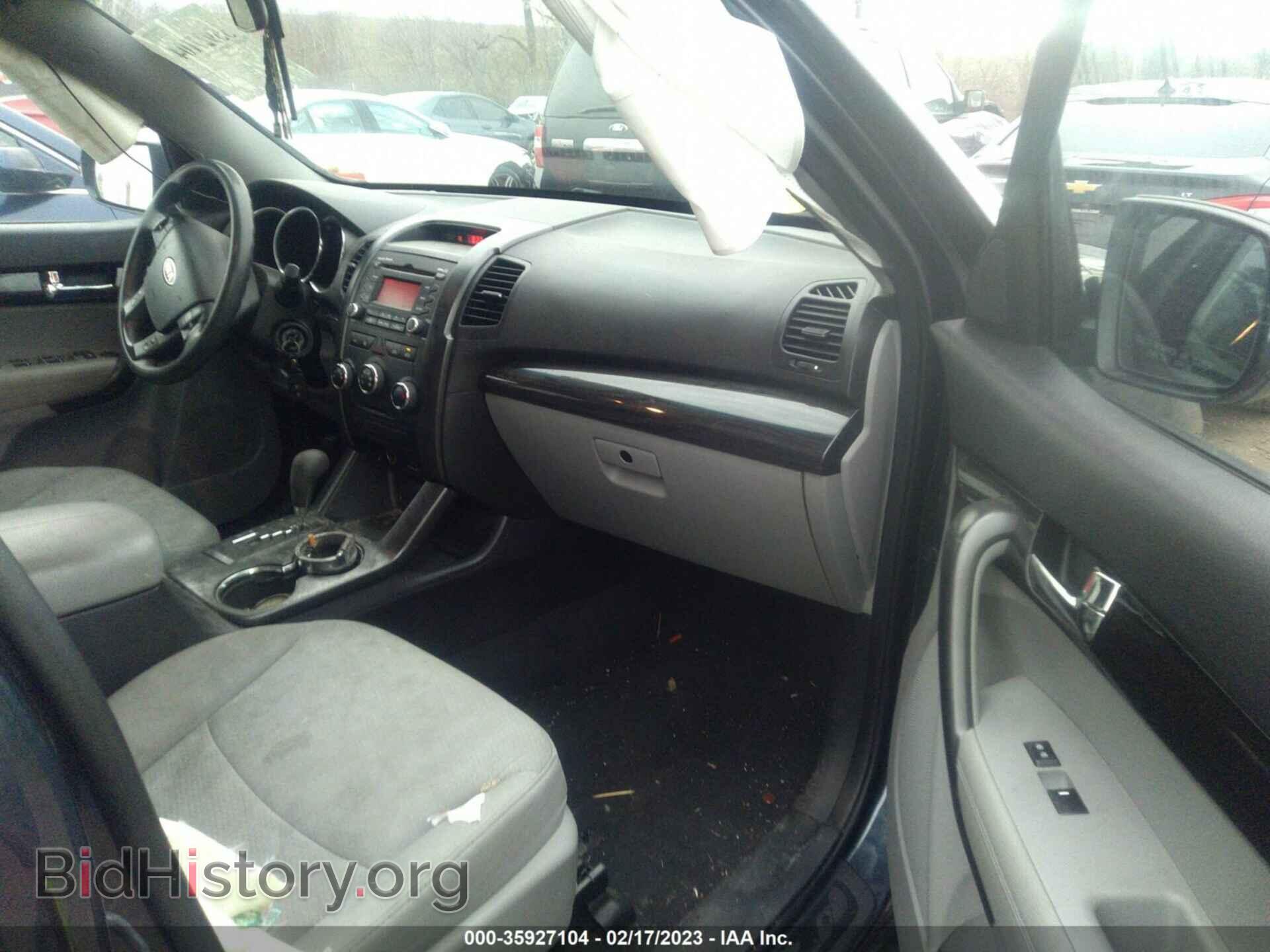 2013 KIA SORENTO - VIN: 5XYKTCA66DG324381 - Photo 5