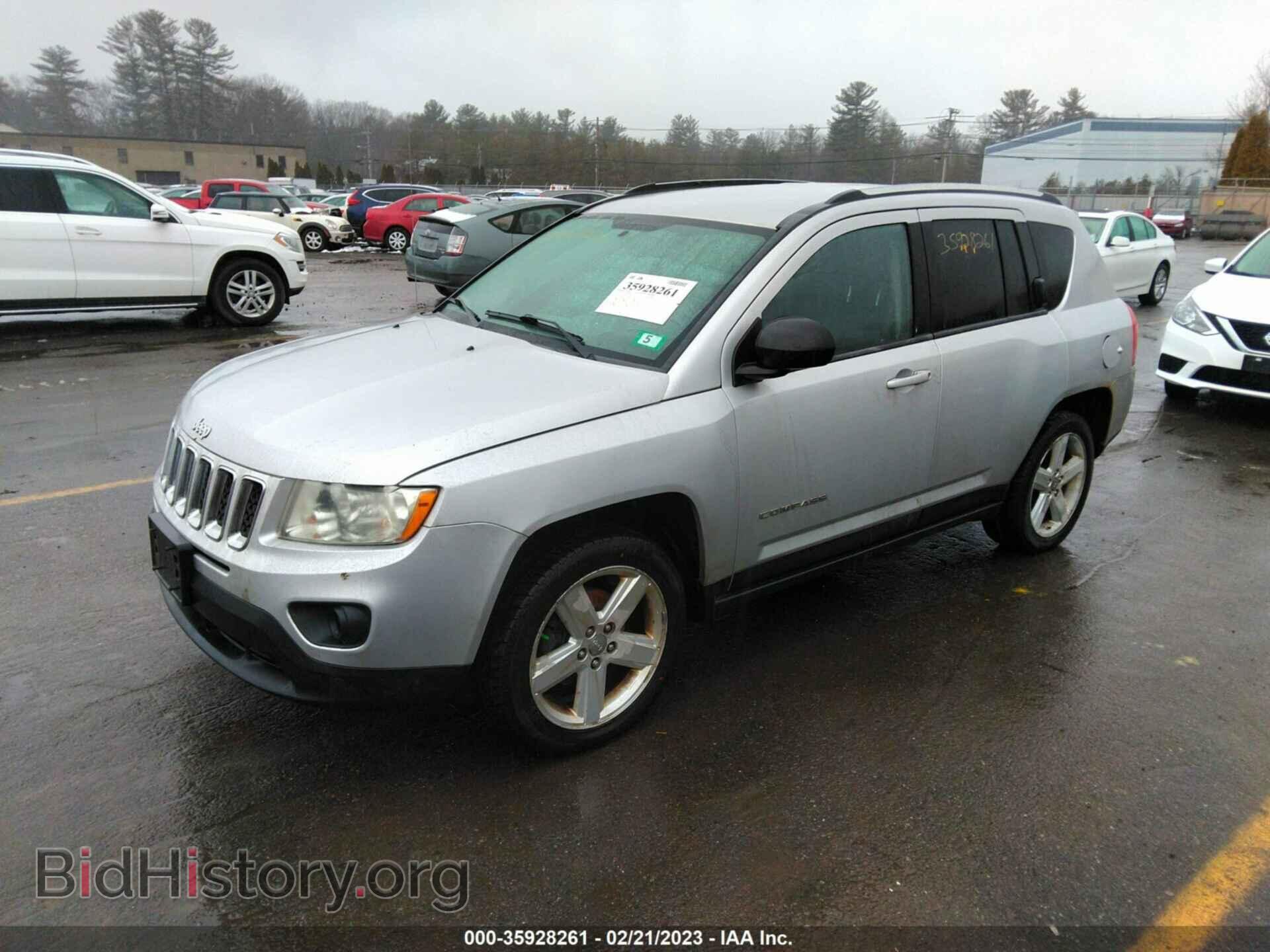 2011 JEEP COMPASS - VIN: 1J4NF5FB3BD191784 - Photo 2