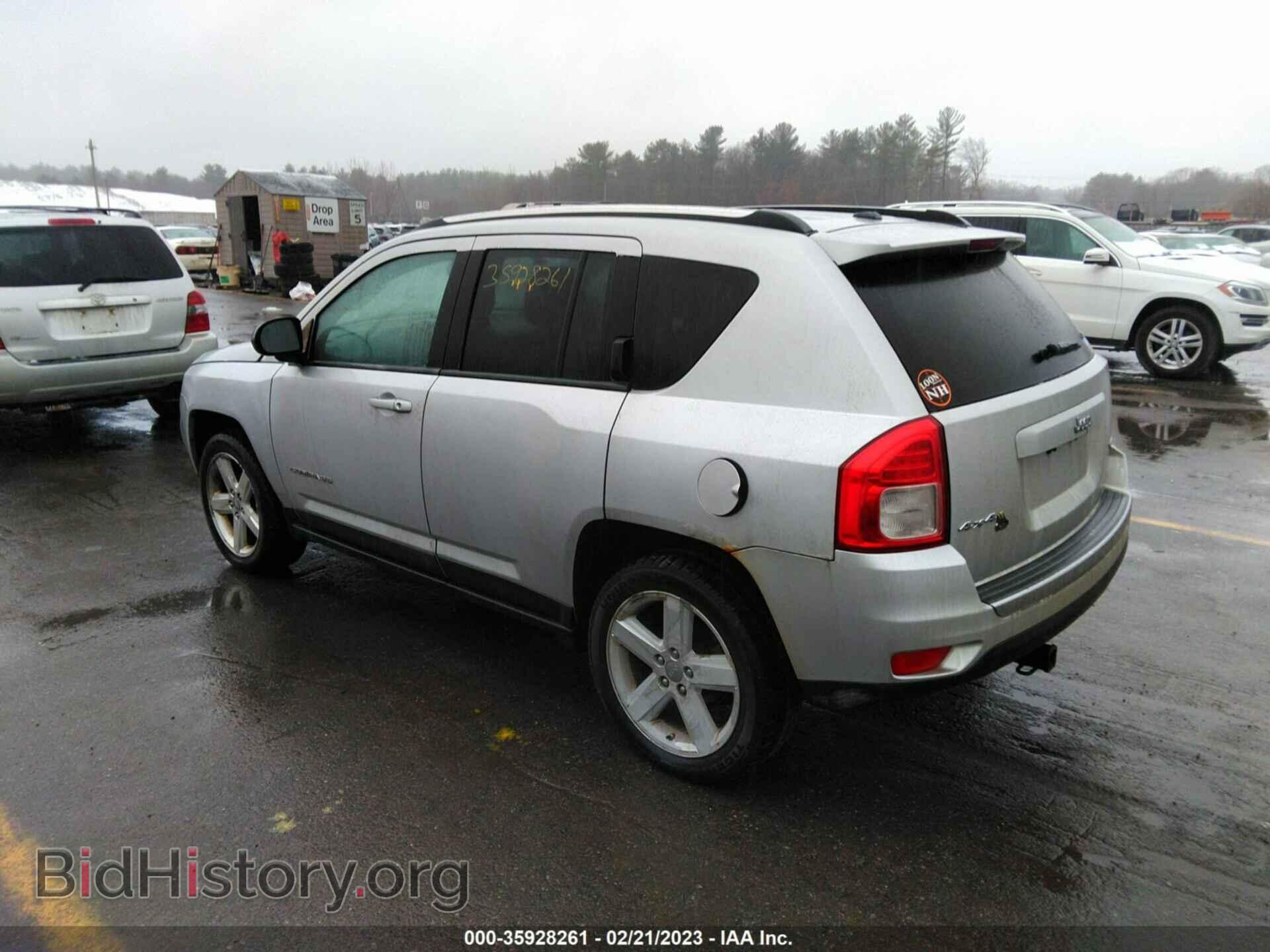 2011 JEEP COMPASS - VIN: 1J4NF5FB3BD191784 - Photo 3