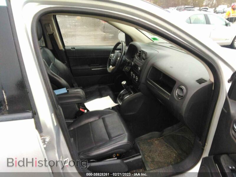 2011 Jeep COMPASS (VIN 1J4NF5FB3BD191784) — photo 5 of 11