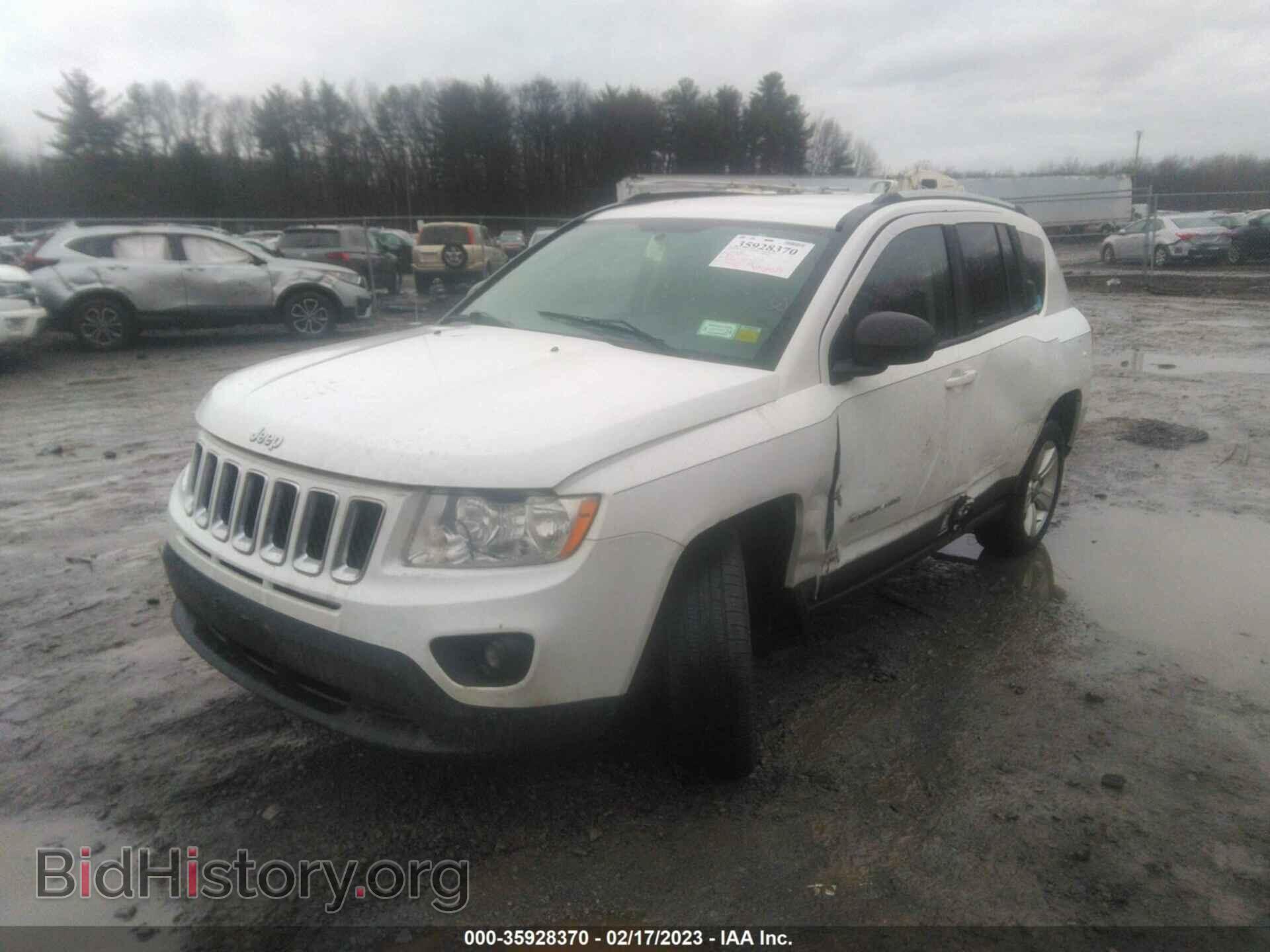 2011 JEEP COMPASS - VIN: 1J4NF1FB5BD244753 - Photo 2