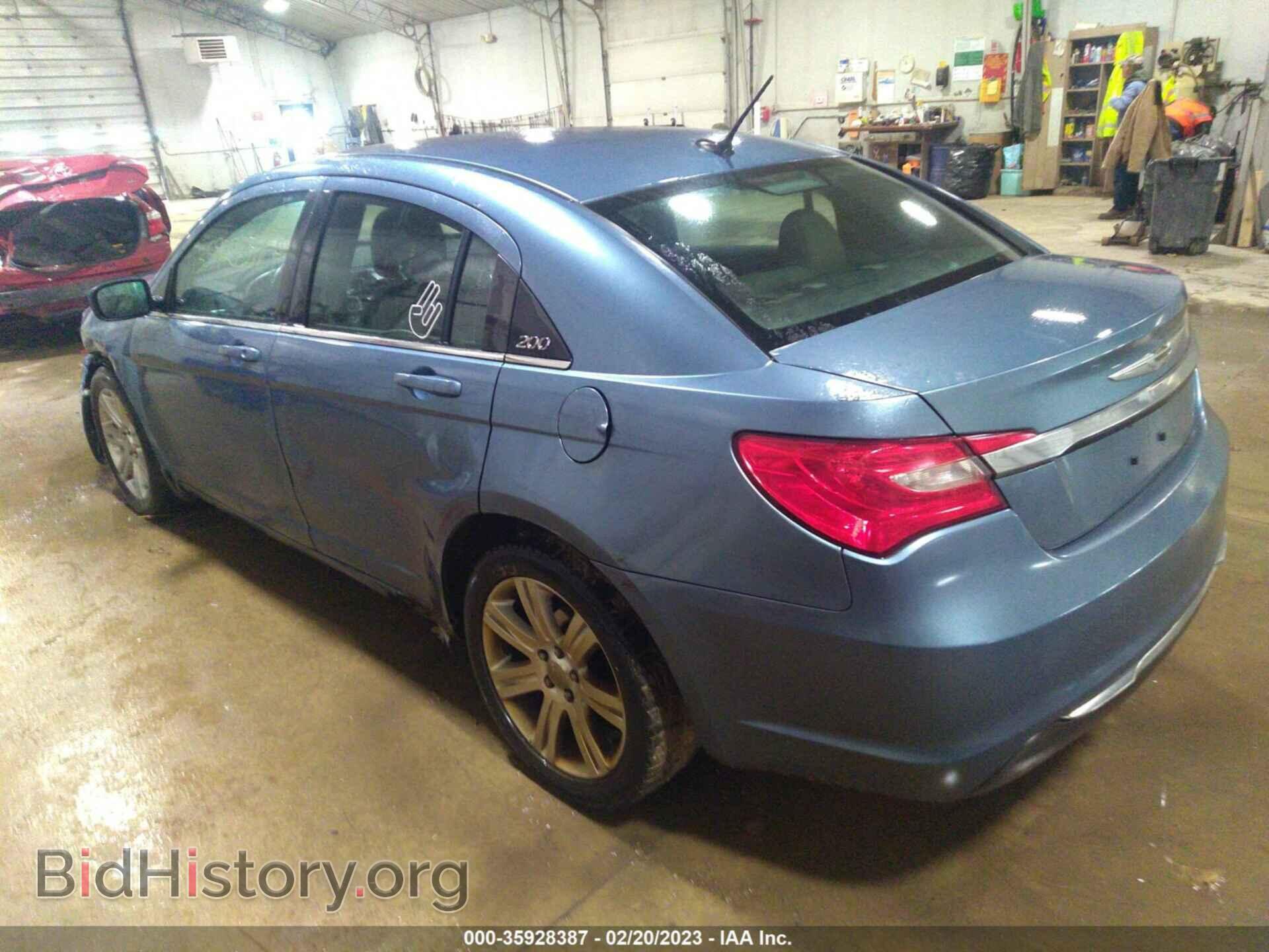 2011 CHRYSLER 200 - VIN: 1C3BC1FB7BN614732 - Фото 3