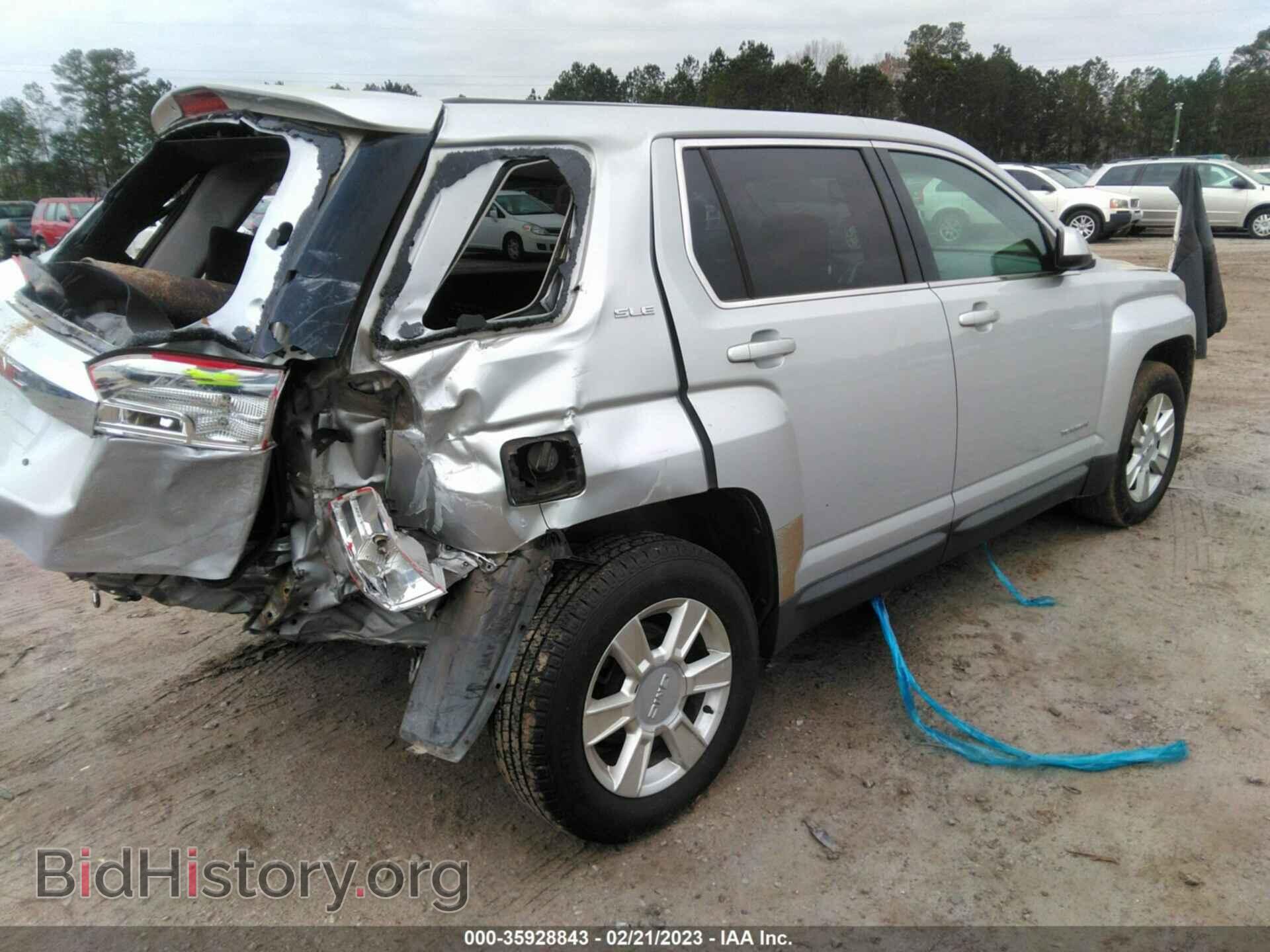 2010 GMC TERRAIN - VIN: 2CTALBEW2A6259364 - Photo 4