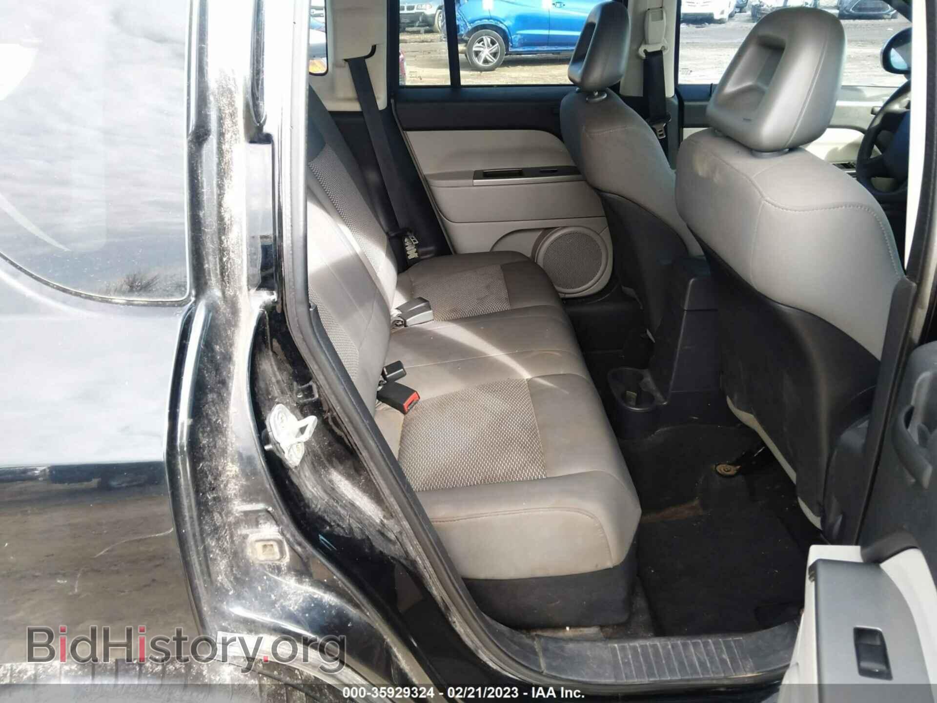 2007 JEEP COMPASS - VIN: 1J8FF47W57D584272 - Фото 8