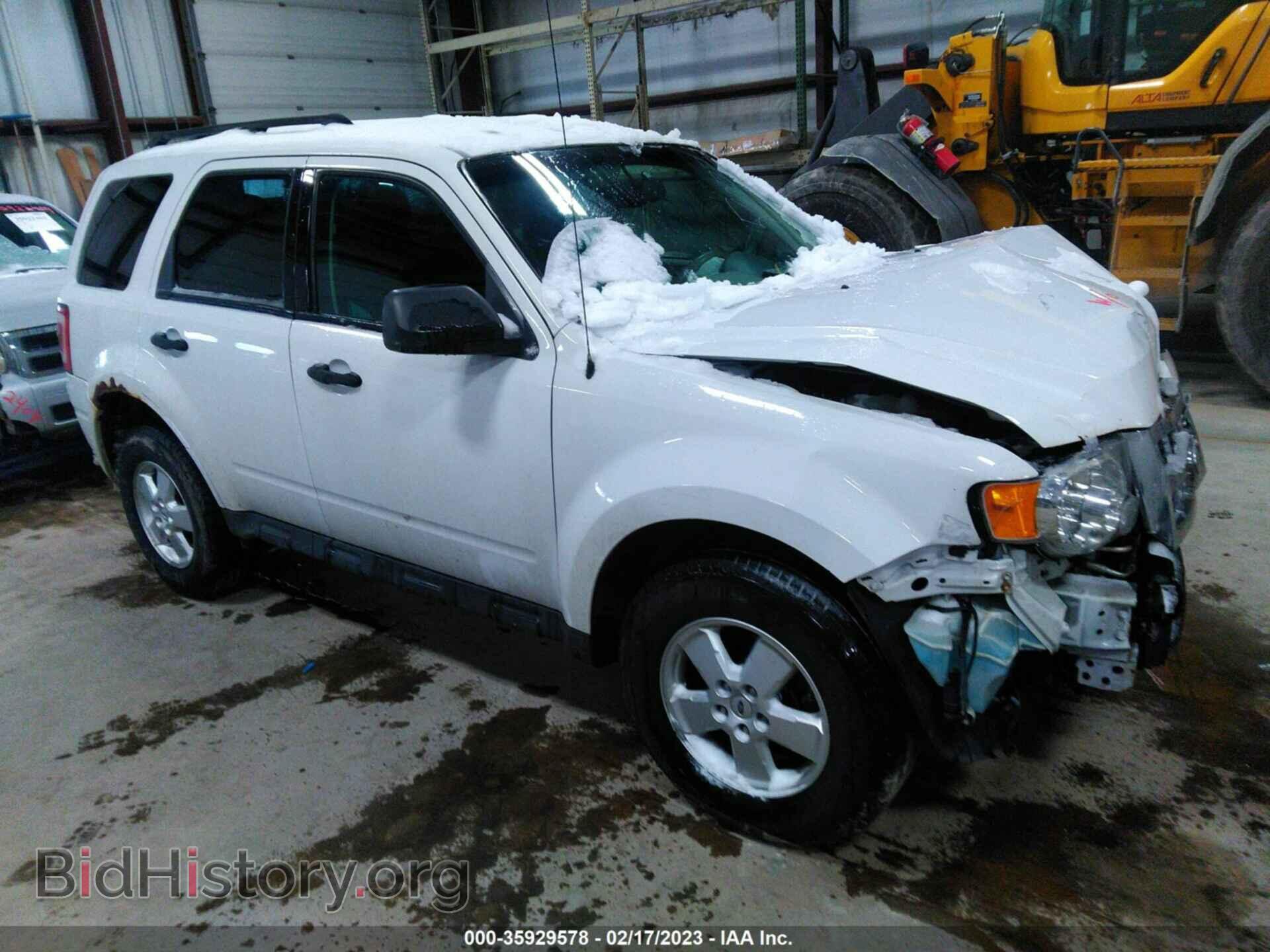 Фотография 1FMCU0D71CKC56077 - FORD ESCAPE 2012