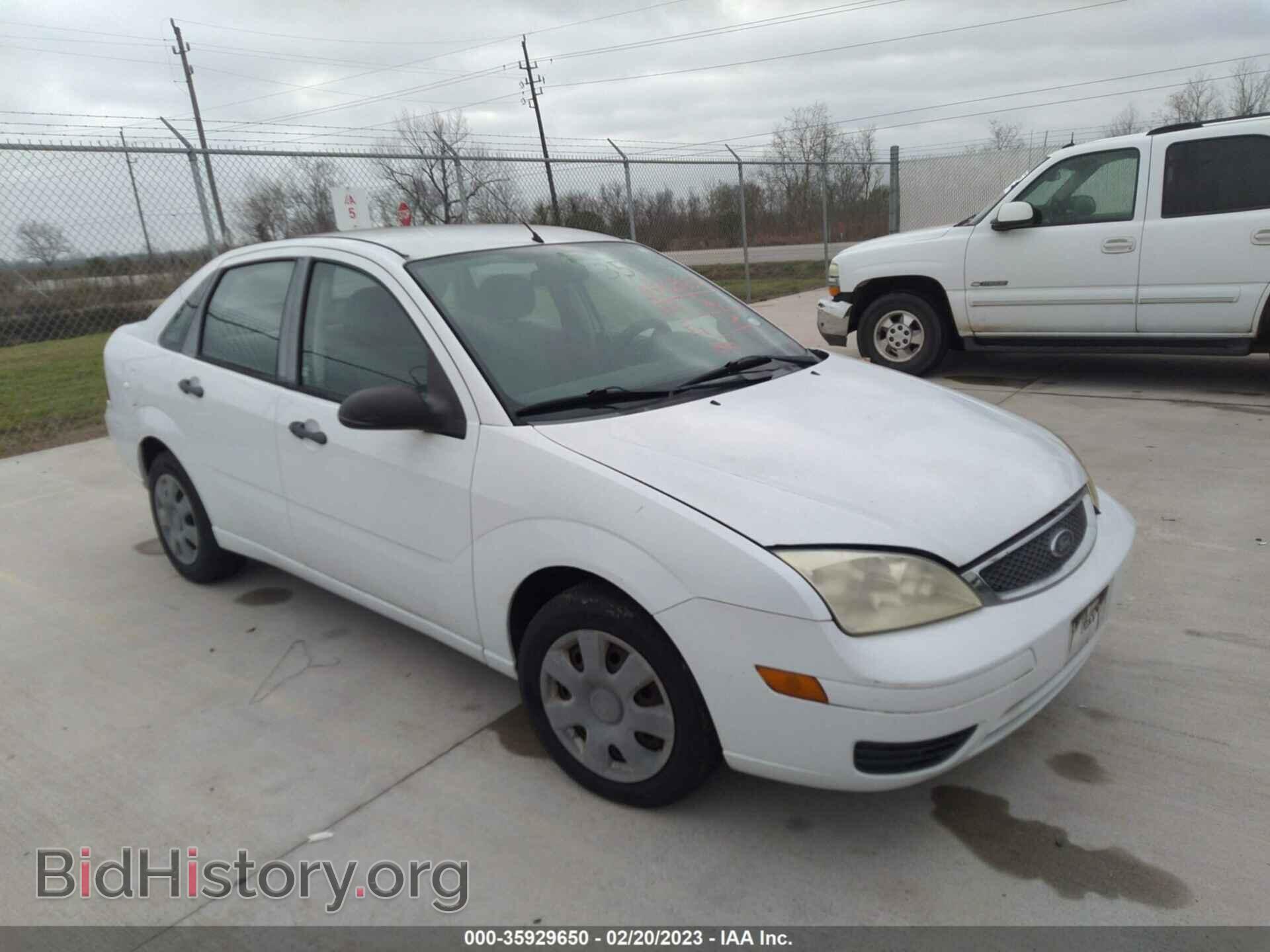Photo 1FAFP34NX7W326575 - FORD FOCUS 2007