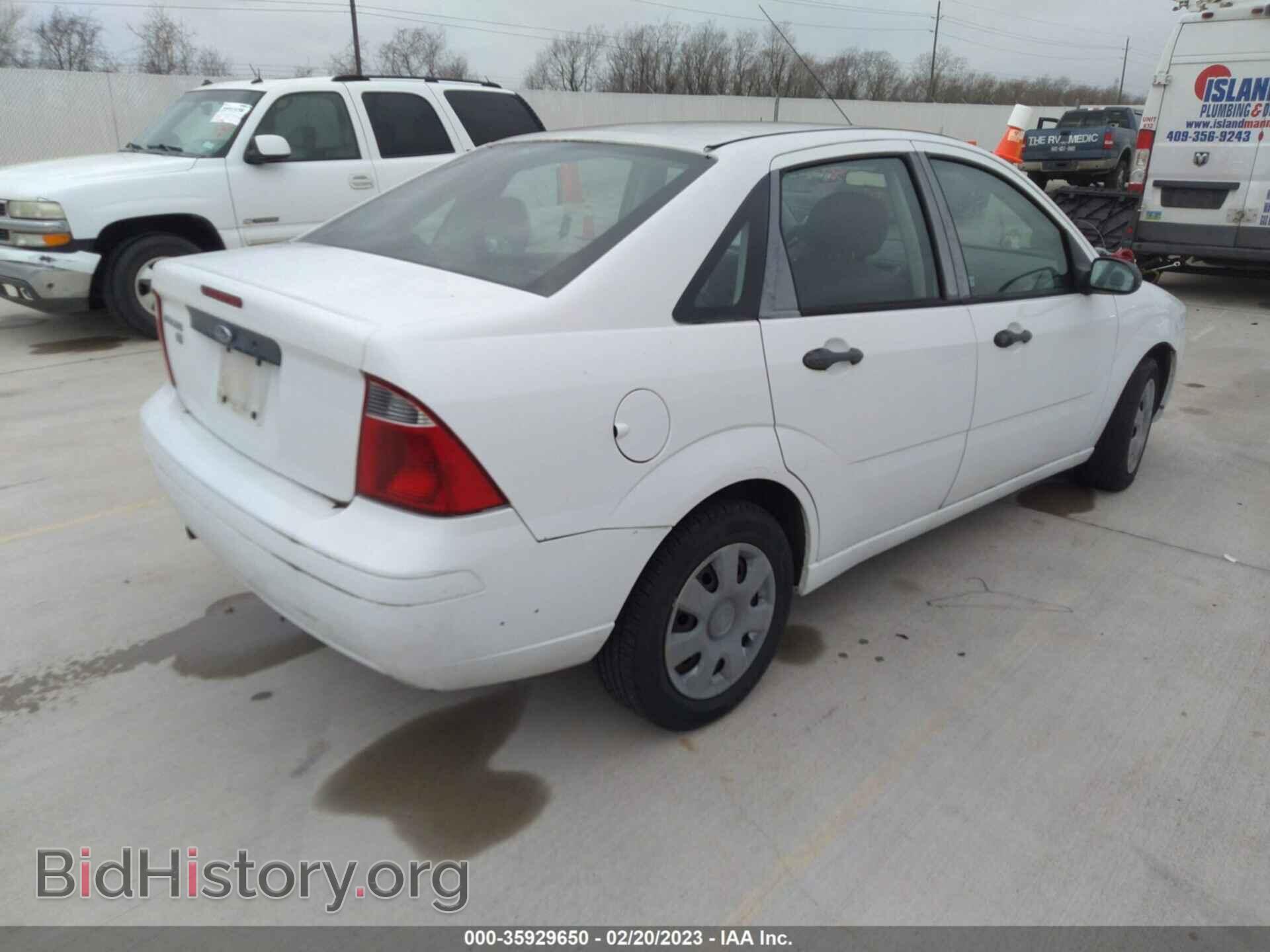 2007 FORD FOCUS - VIN: 1FAFP34NX7W326575 - Фото 4