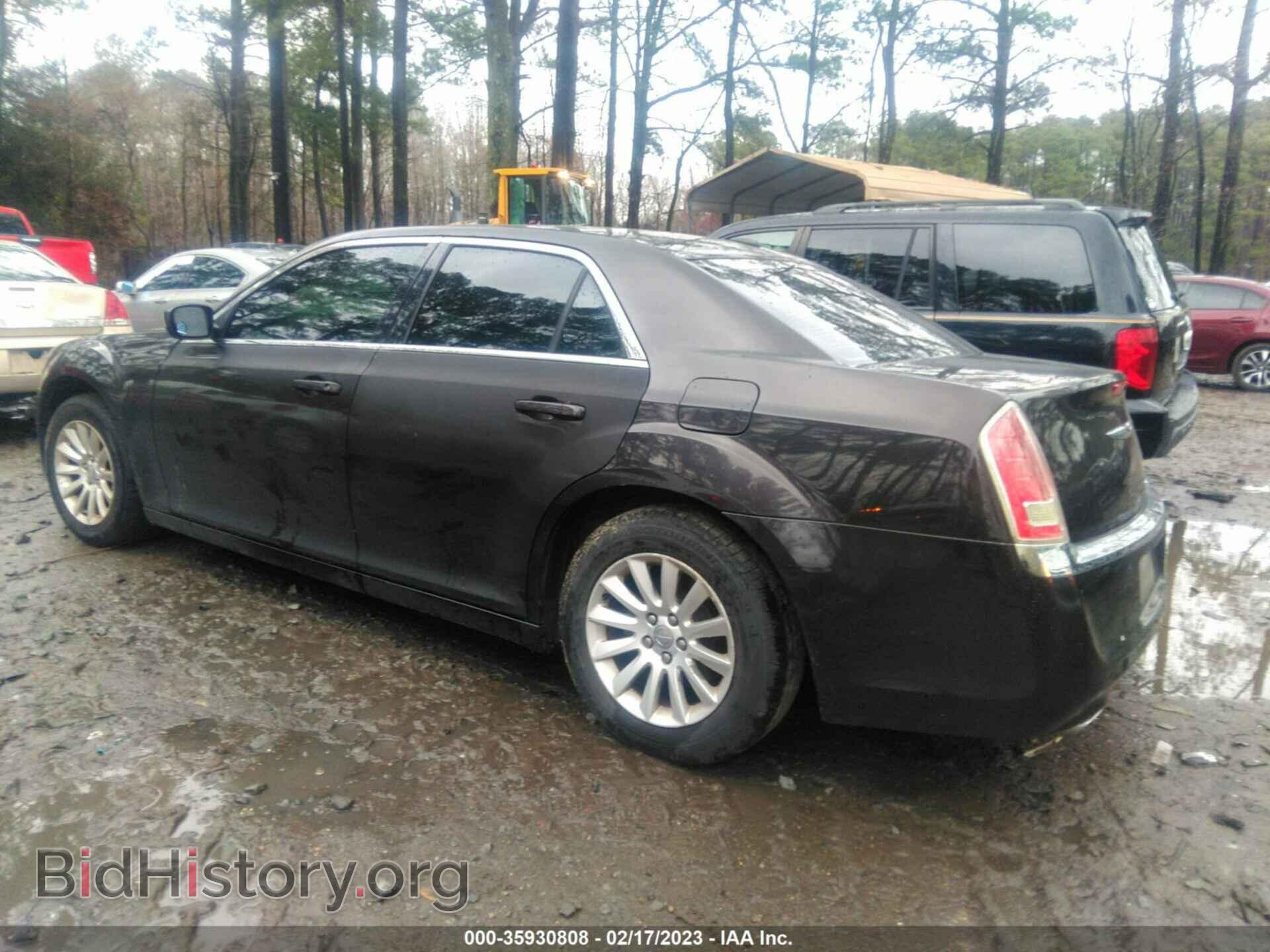 2013 CHRYSLER 300 - VIN: 2C3CCAAG1DH657448 - Фото 3