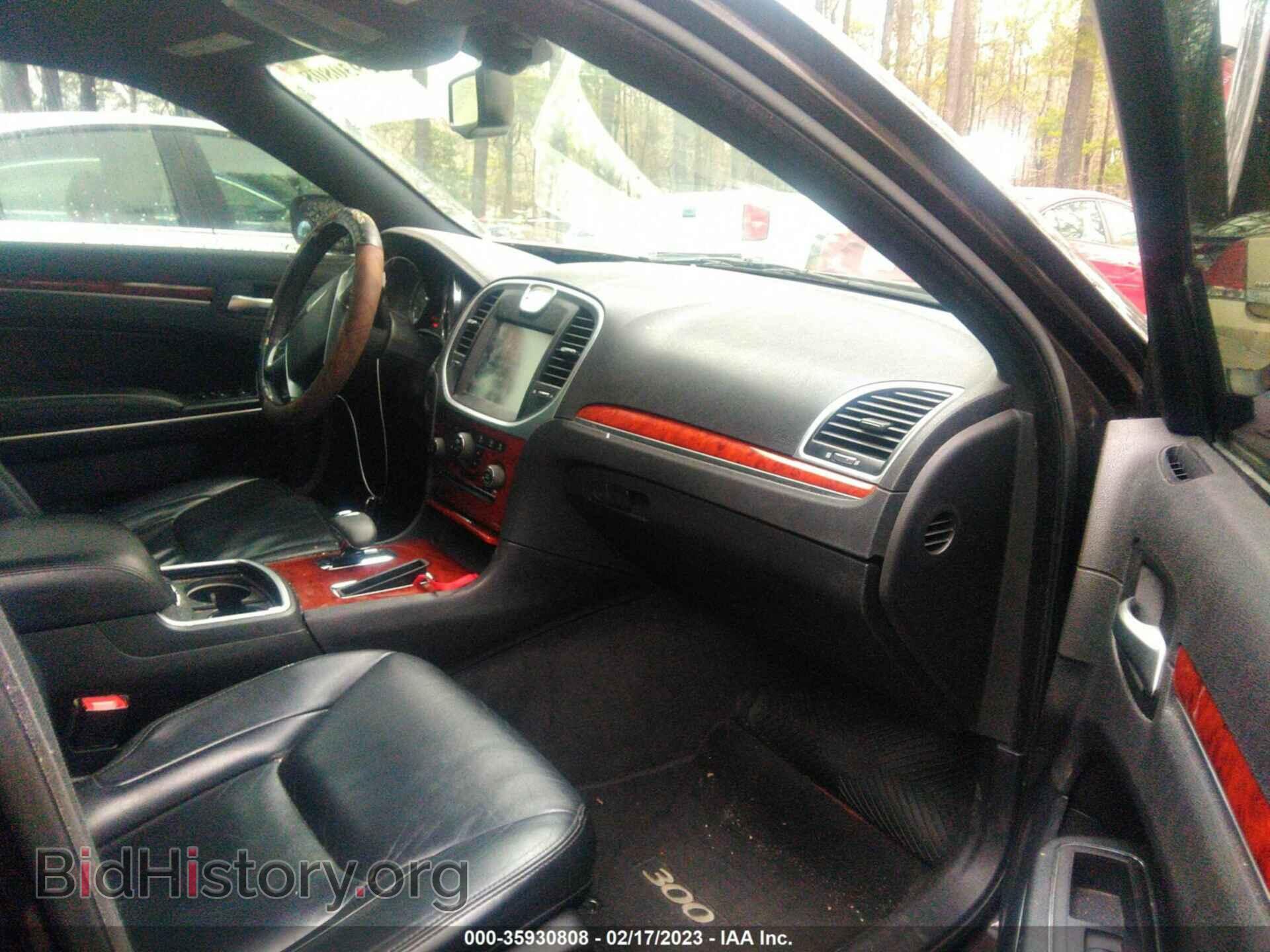 2013 CHRYSLER 300 - VIN: 2C3CCAAG1DH657448 - Фото 5