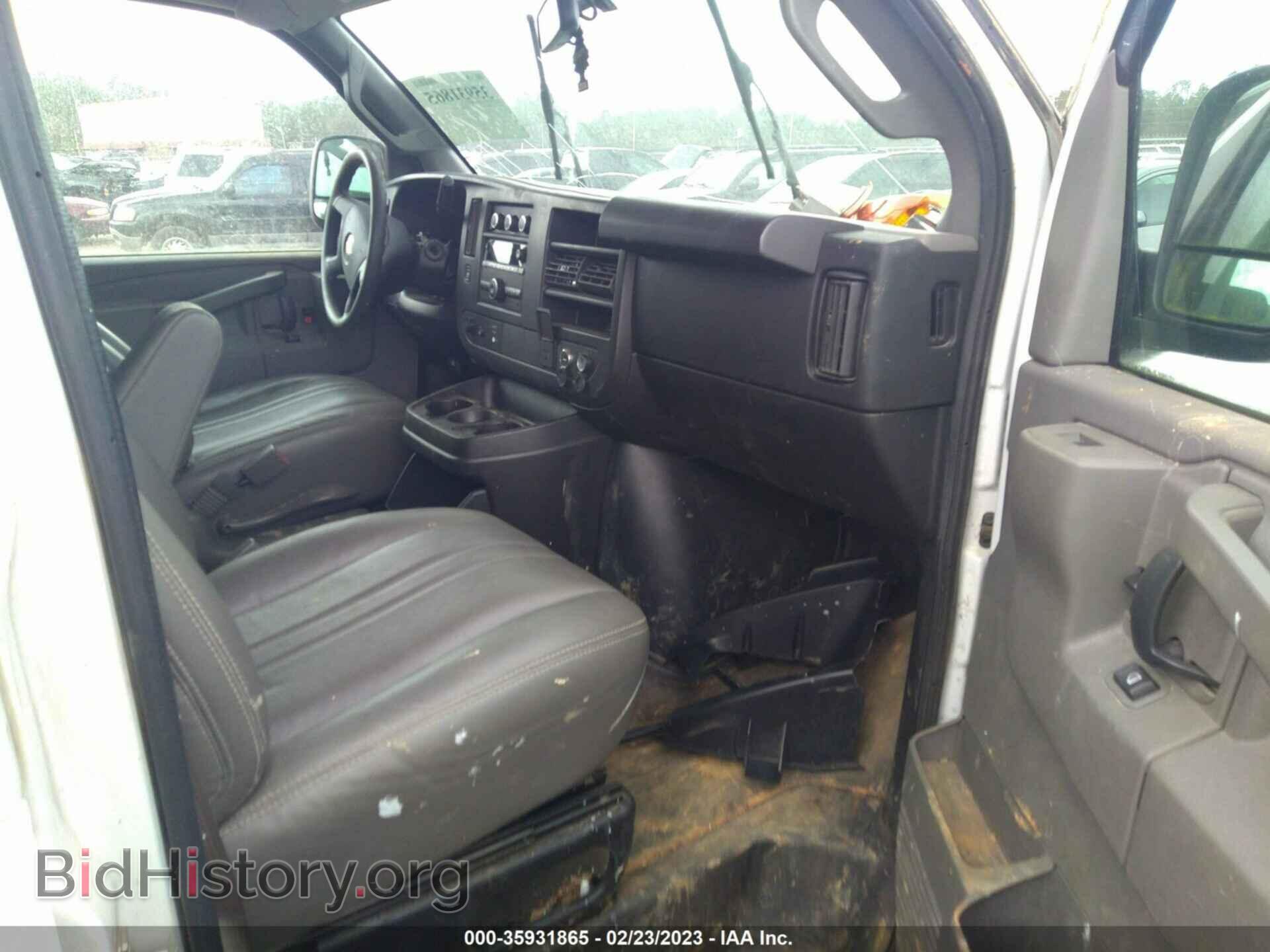 2017 CHEVROLET EXPRESS CARGO VAN - VIN: 1GCWGAFF2H1320112 - Фото 5