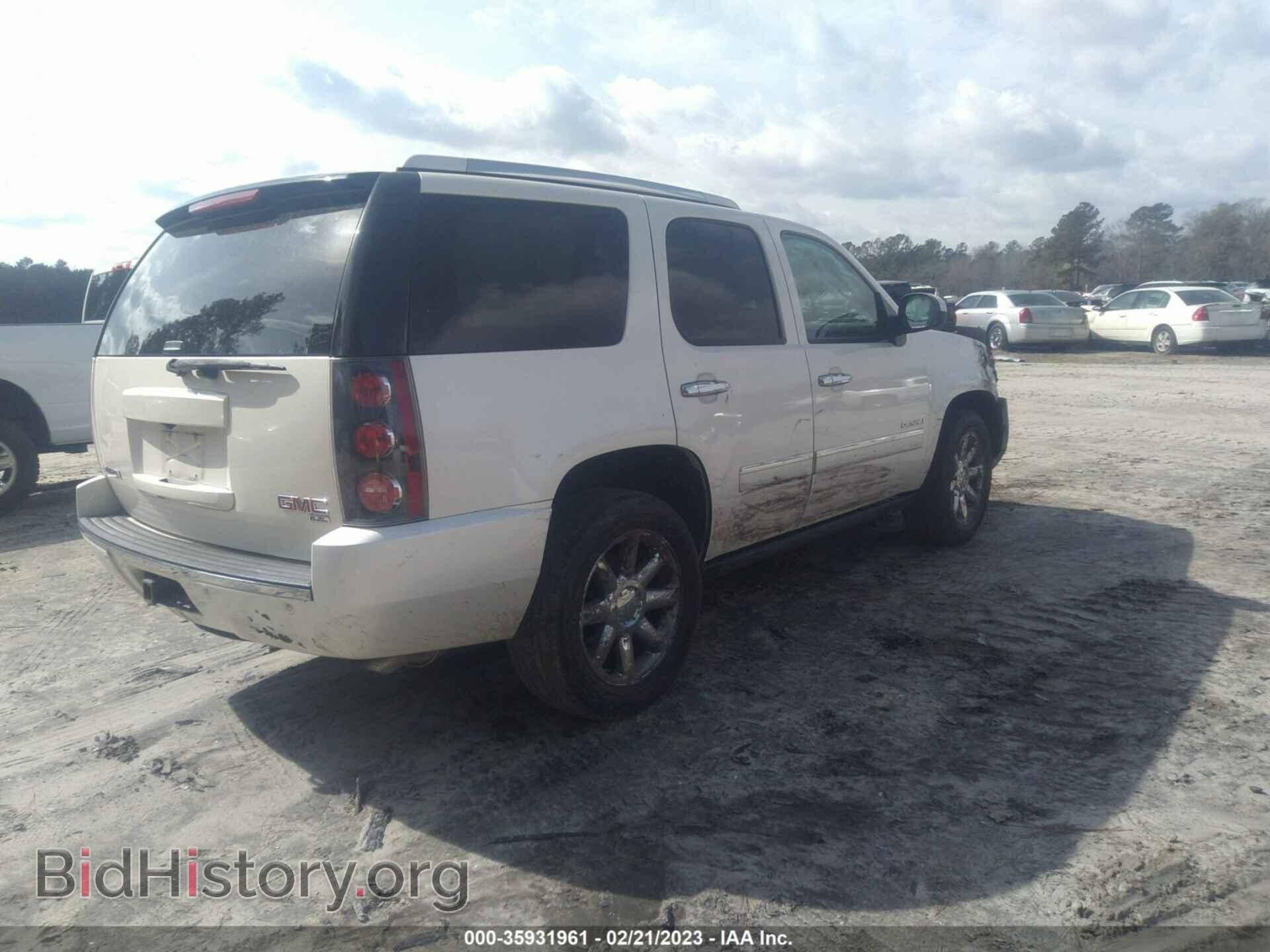 2011 GMC YUKON - VIN: 1GKS1EEF8BR254980 - Фото 4