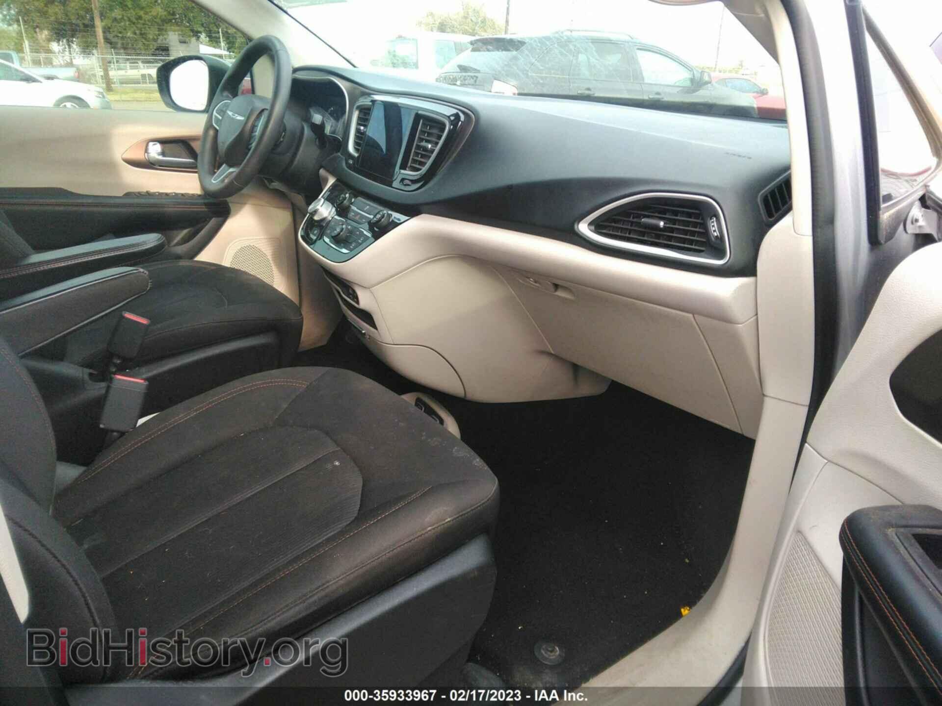 2017 CHRYSLER PACIFICA - VIN: 2C4RC1DG2HR516793 - Photo 5