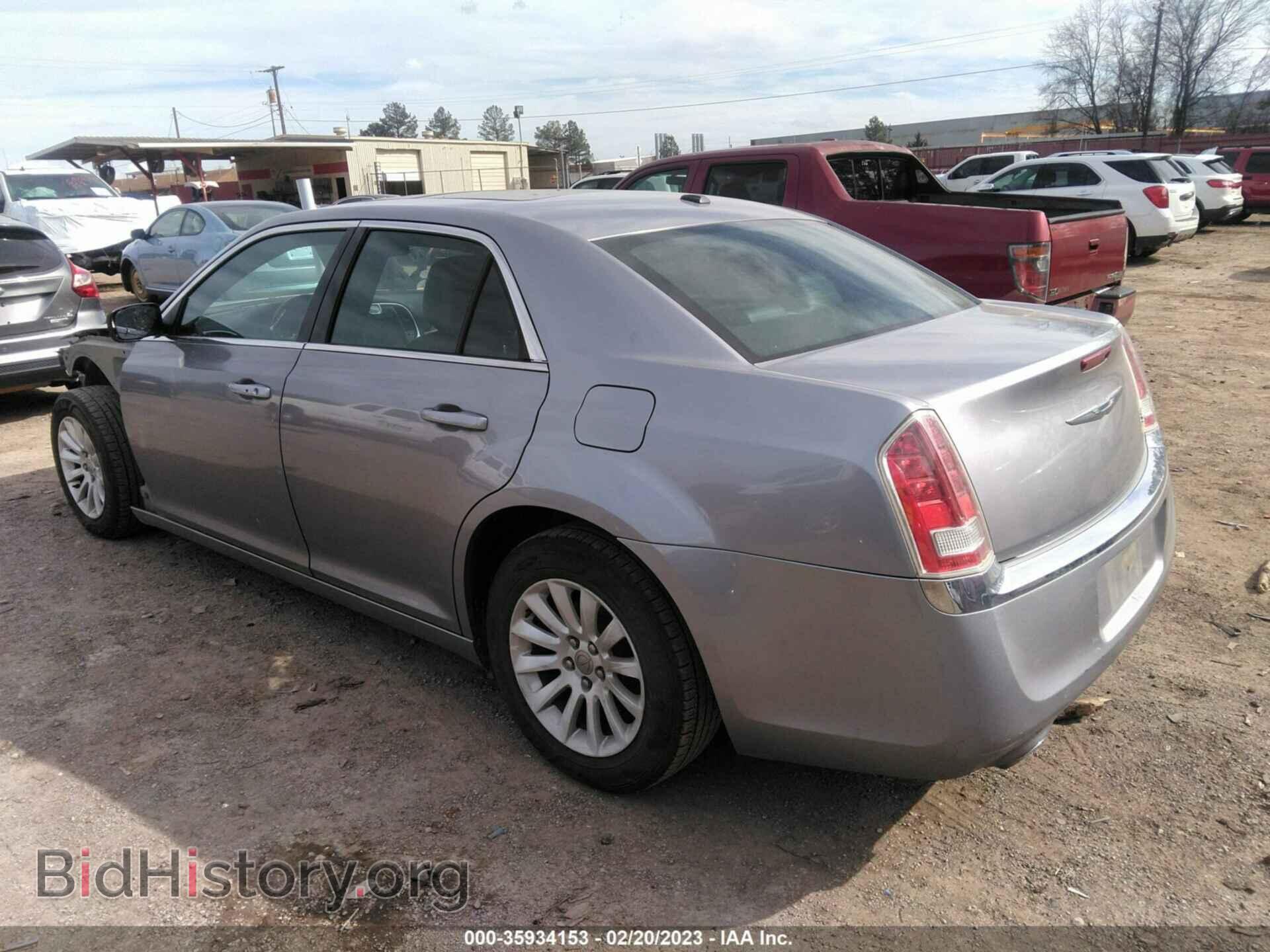 2014 CHRYSLER 300 - VIN: 2C3CCAAG4EH382594 - Фото 3