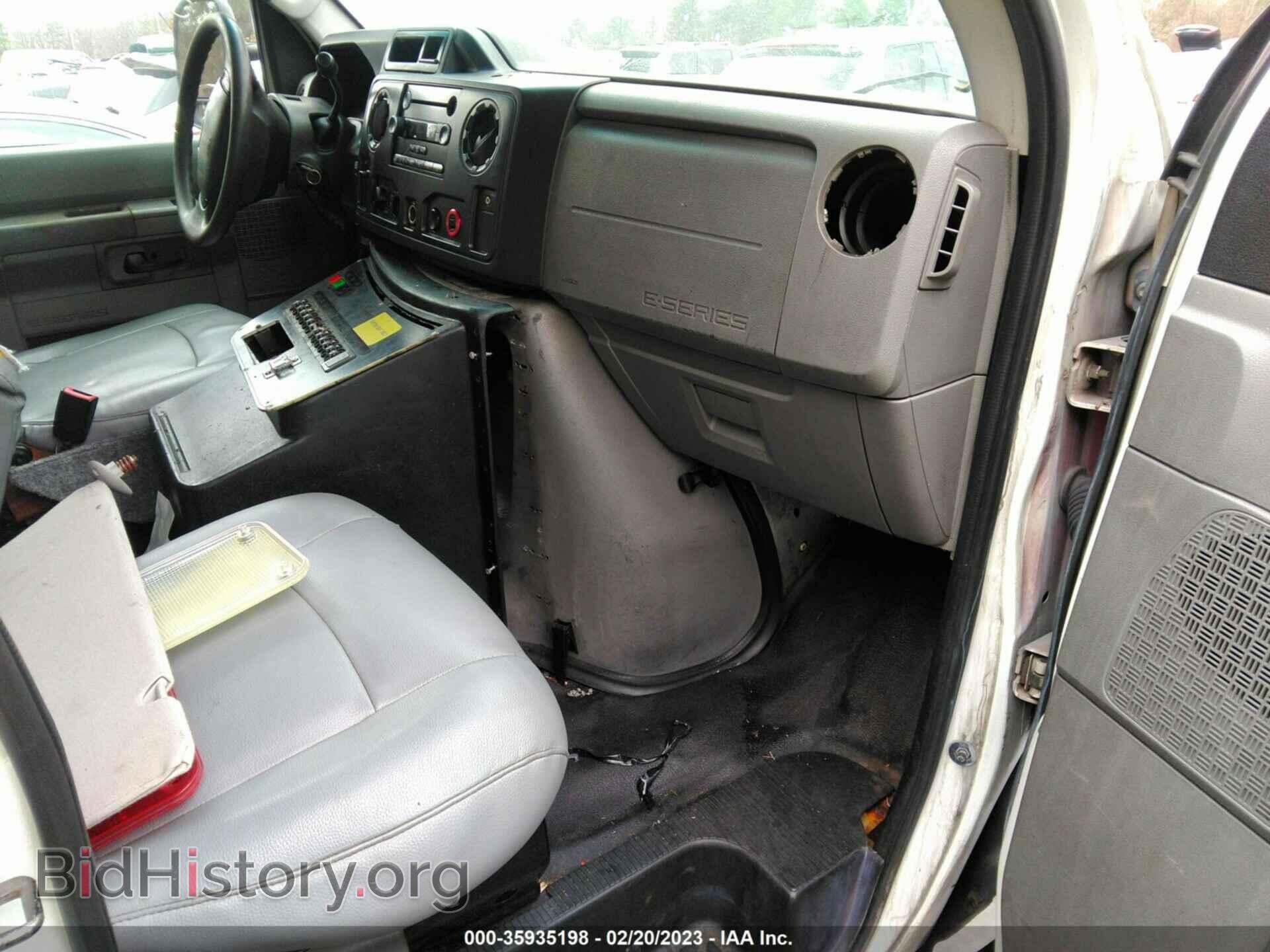 2010 FORD ECONOLINE CARGO VAN - VIN: 1FDSS3EP8ADA39550 - Фото 5