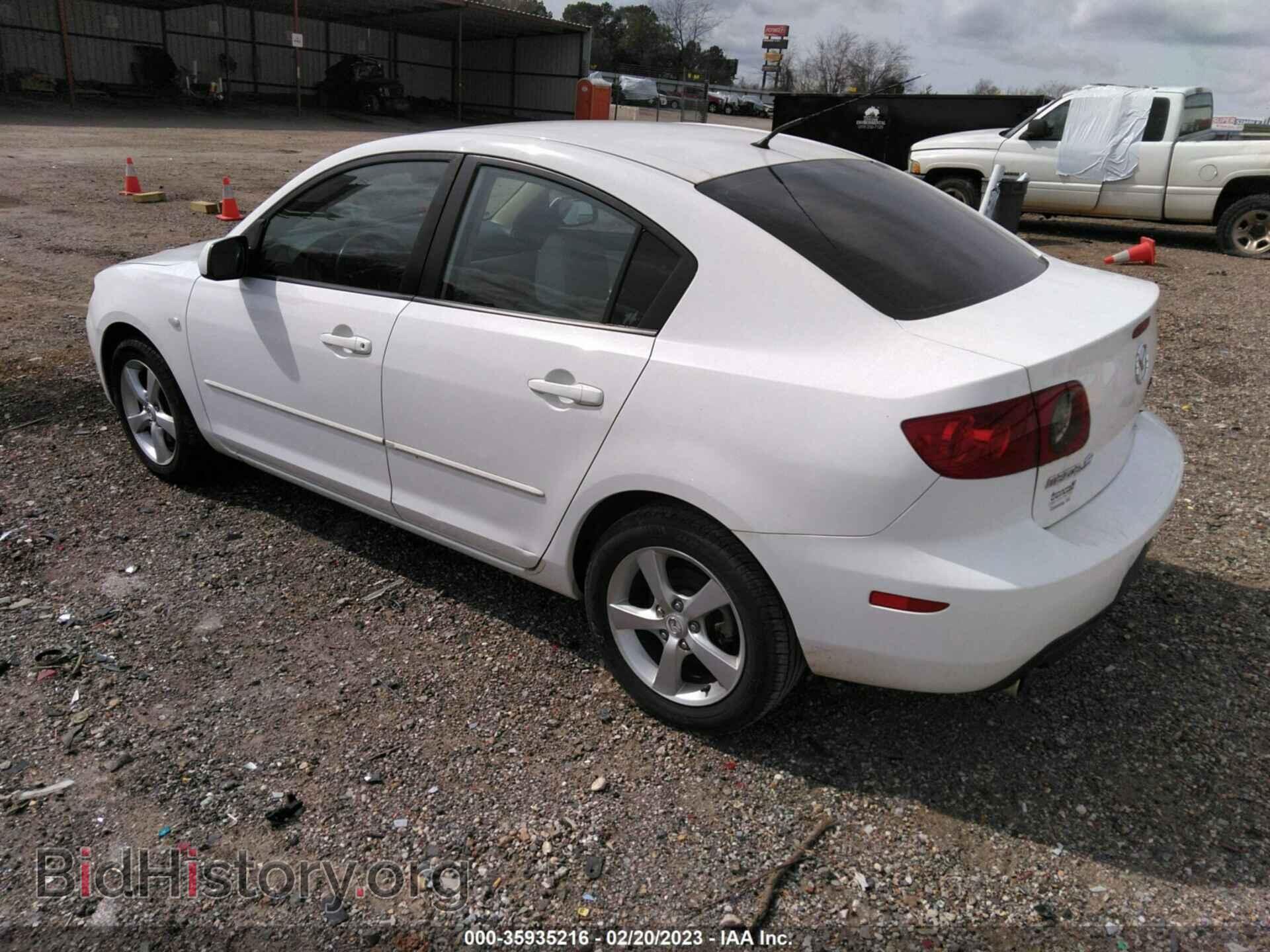 2006 MAZDA MAZDA3 - VIN: JM1BK12F761508978 - Фото 3