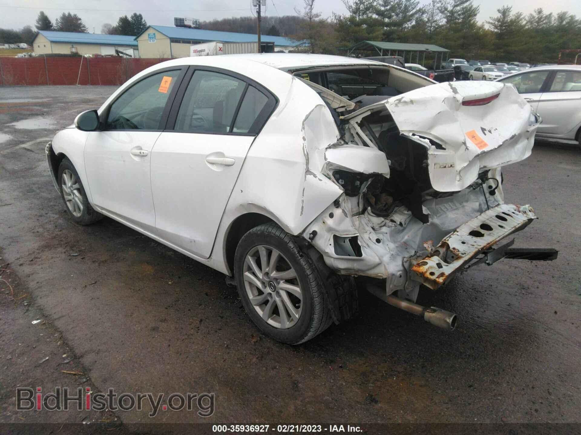 2013 MAZDA MAZDA3 - VIN: JM1BL1VP1D1780912 - Фото 3
