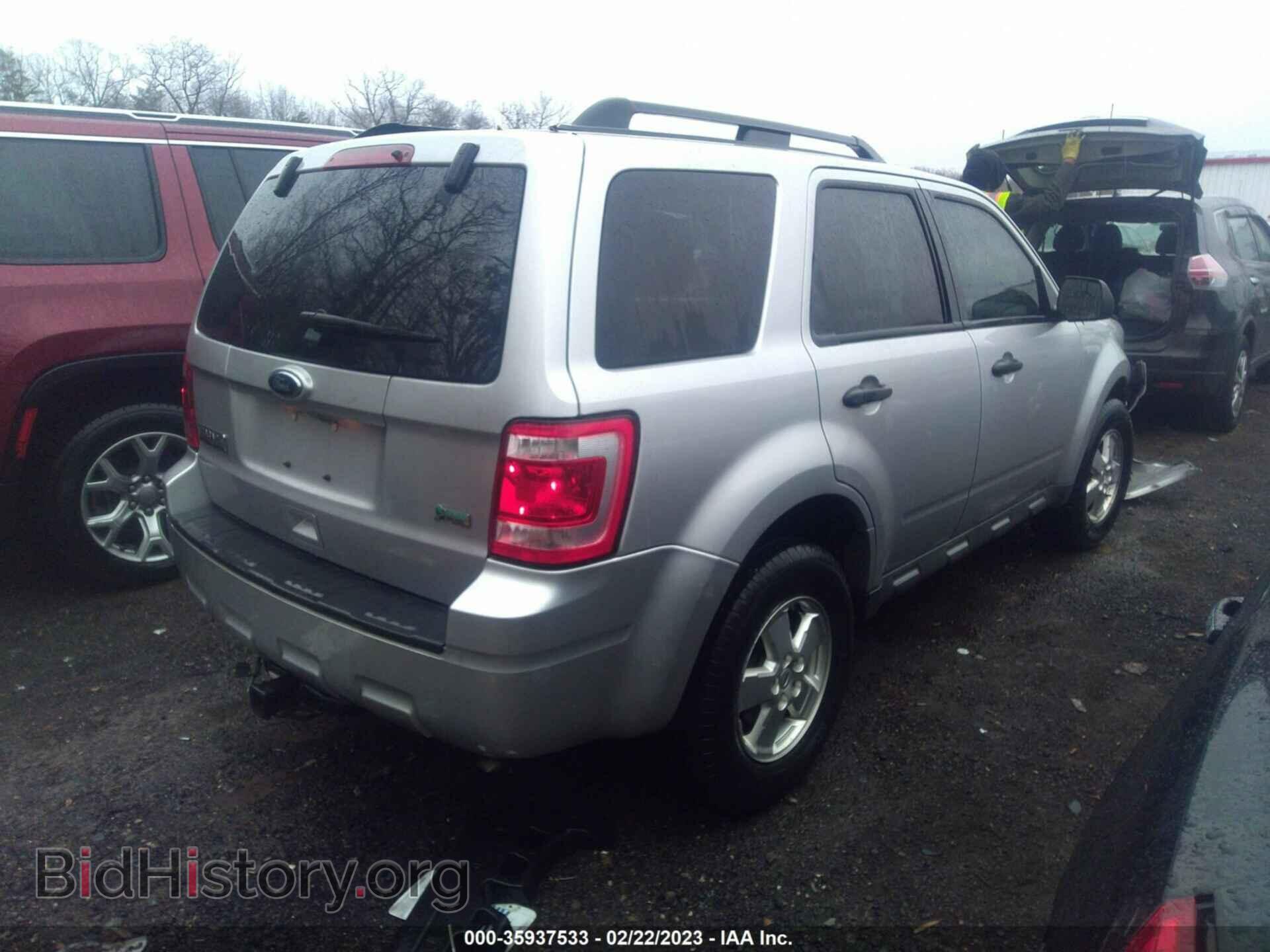2011 FORD ESCAPE - VIN: 1FMCU9DG3BKA08738 - Фото 4