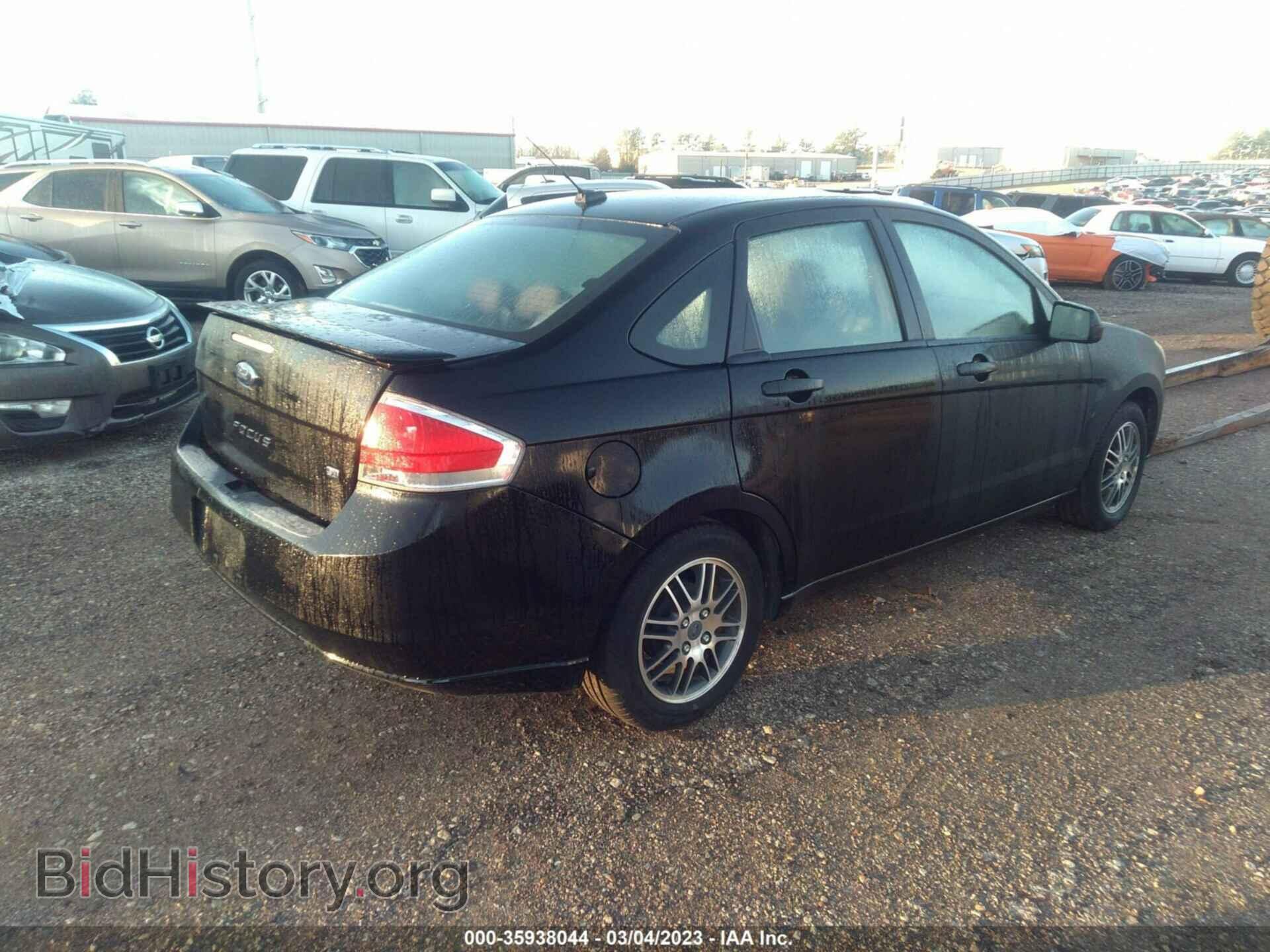 2011 FORD FOCUS - VIN: 1FAHP3FN2BW147705 - Фото 4
