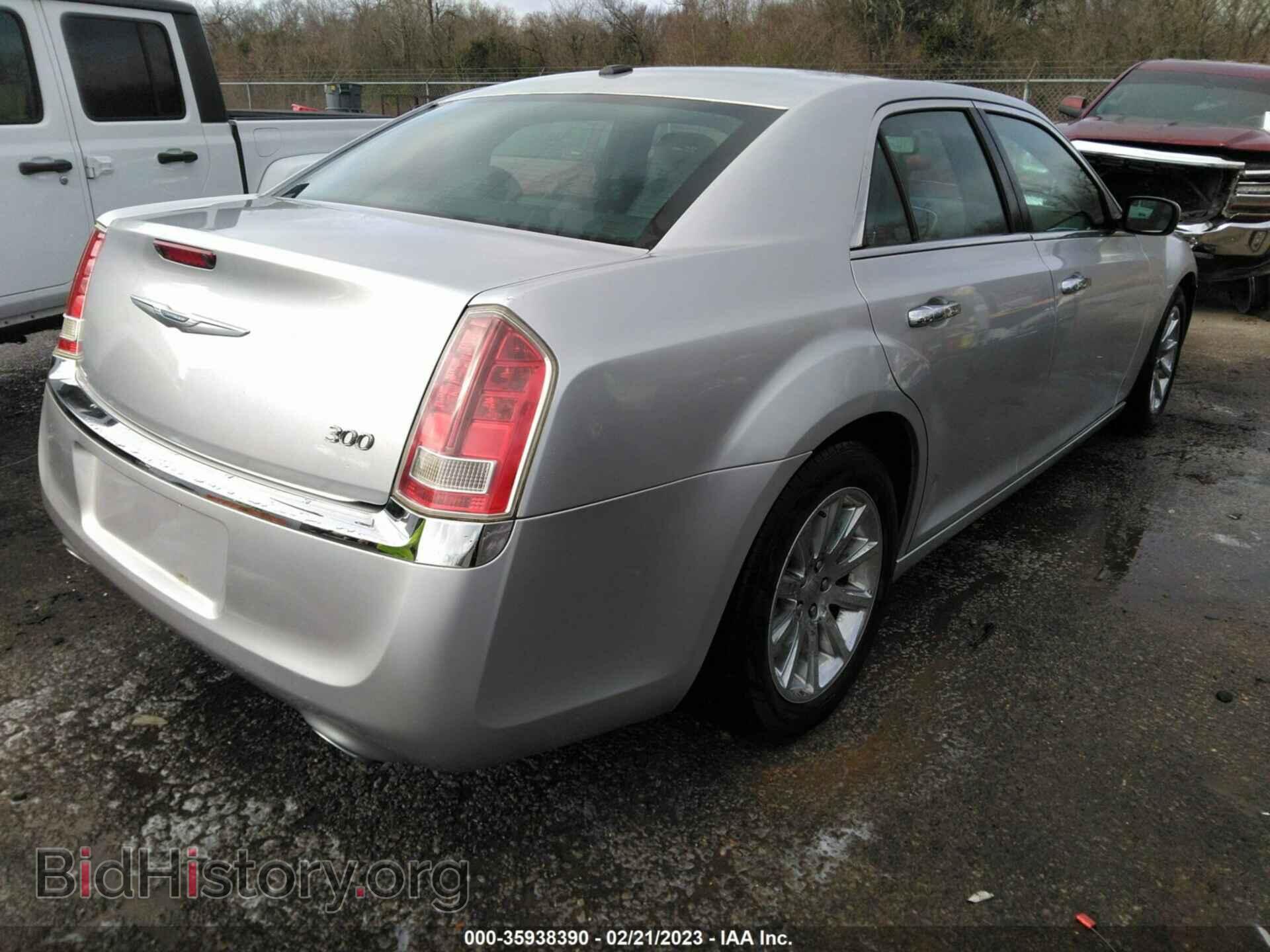 2012 CHRYSLER 300 - VIN: 2C3CCACG2CH308407 - Photo 4