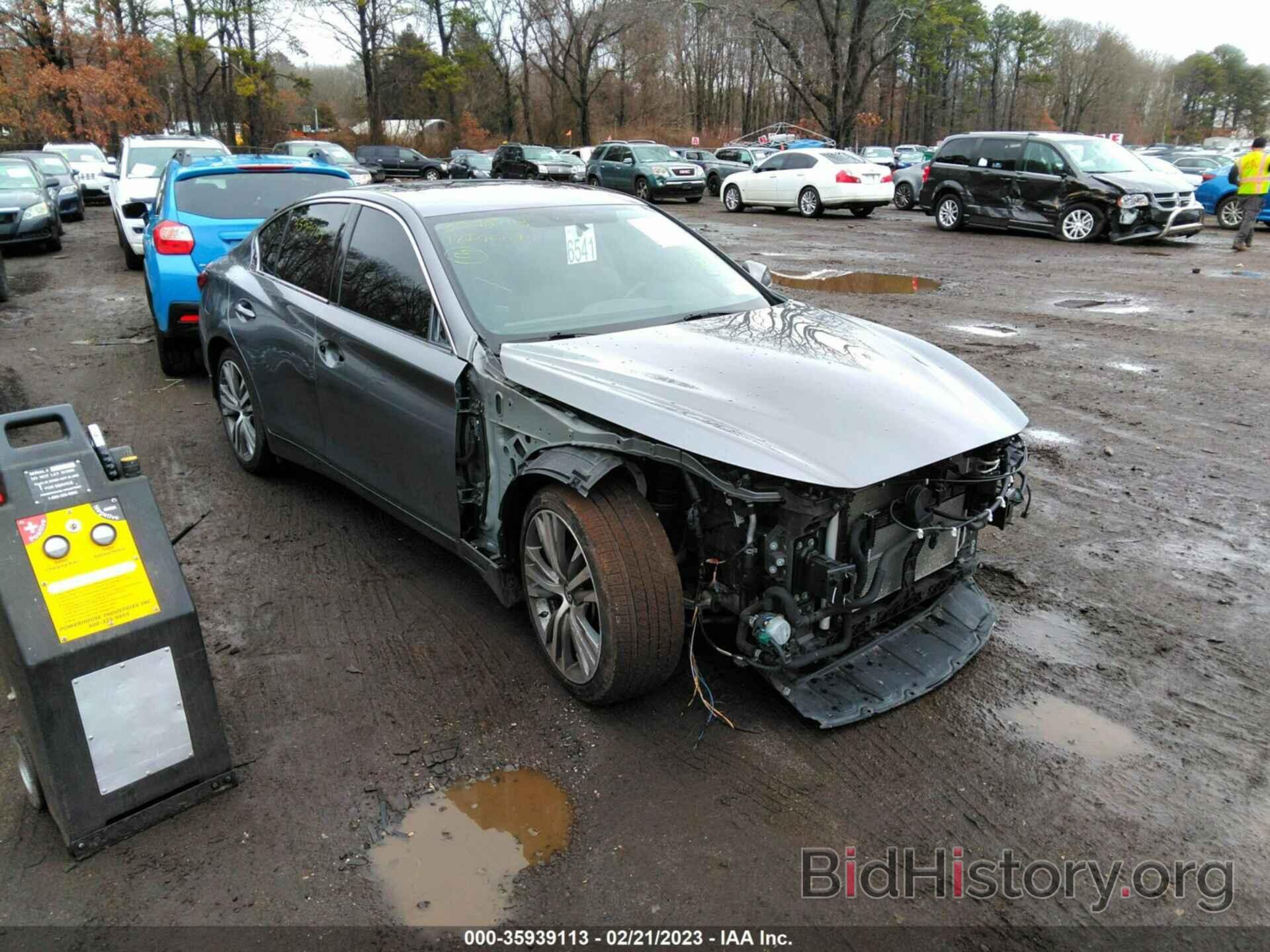 Photo JN1EV7AR5JM436692 - INFINITI Q50 2018