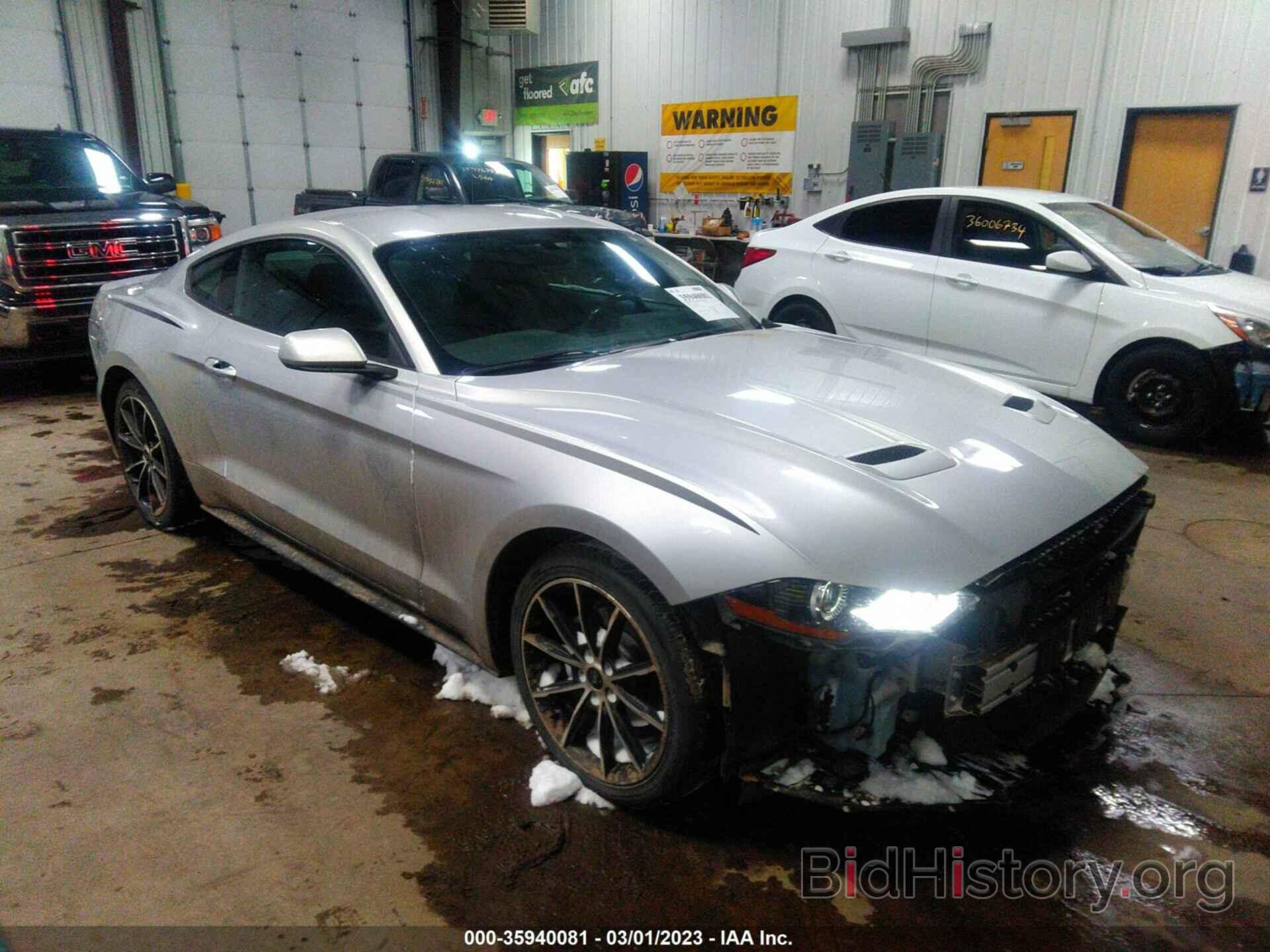 Photo 1FA6P8TH6J5121891 - FORD MUSTANG 2018