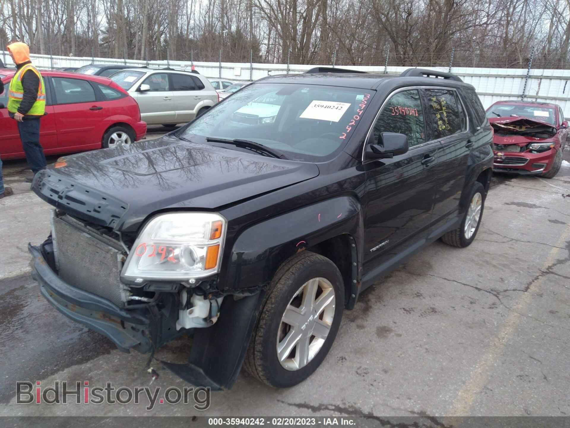 2010 GMC TERRAIN - VIN: 2CTFLEEY5A6341923 - Photo 2
