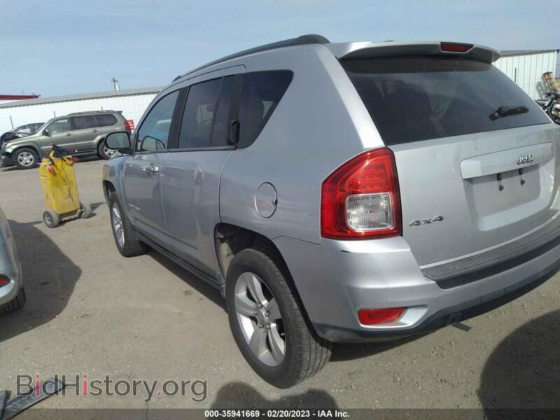 2011 Jeep COMPASS (VIN 1J4NF1FBXBD257904) — photo 3 of 11