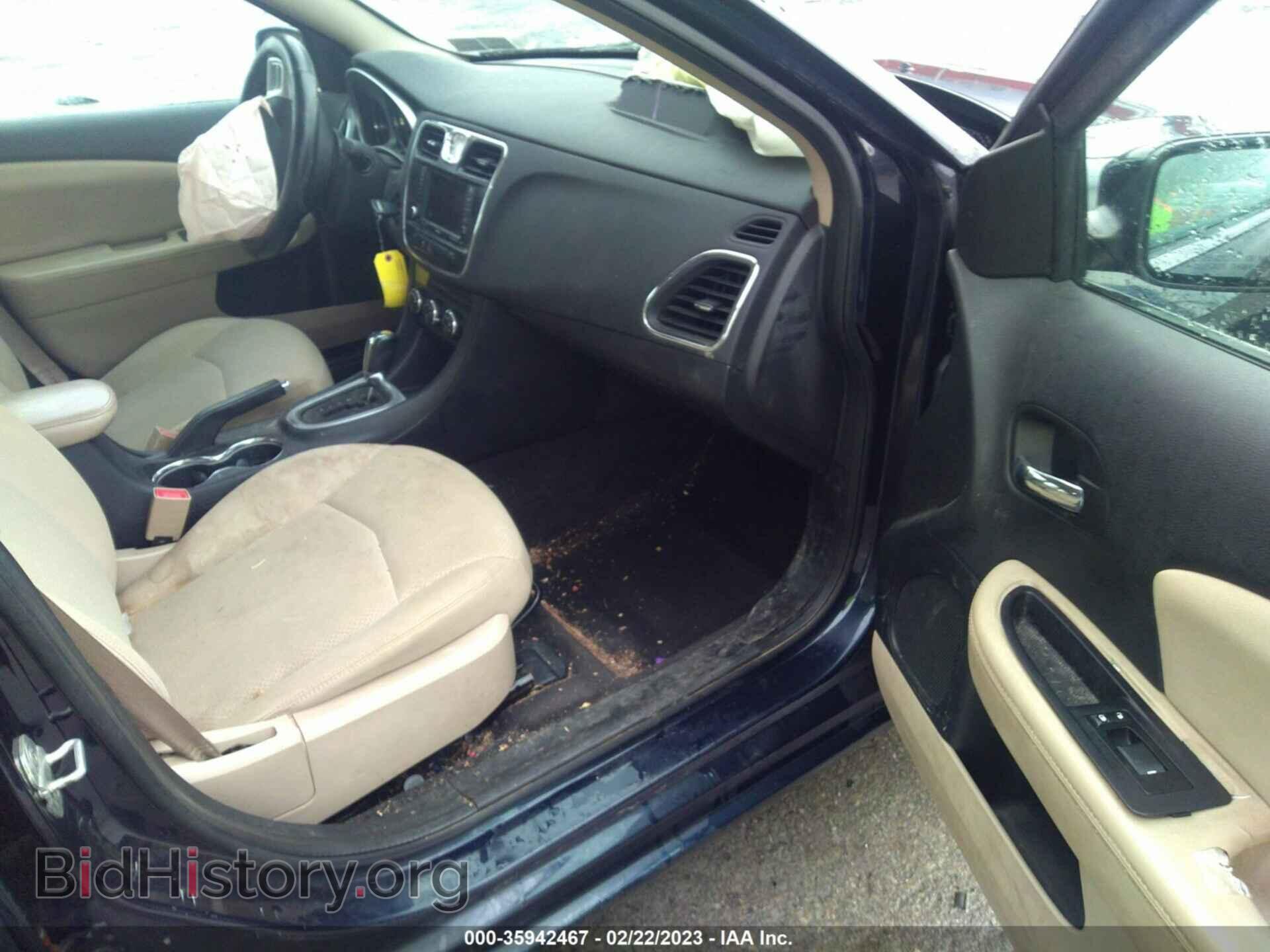 2011 CHRYSLER 200 - VIN: 1C3BC1FGXBN511820 - Фото 5