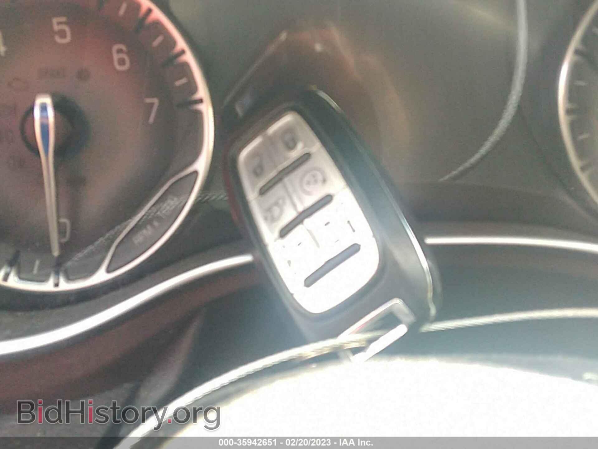 2017 CHRYSLER PACIFICA - VIN: 2C4RC1EGXHR559762 - Фото 11