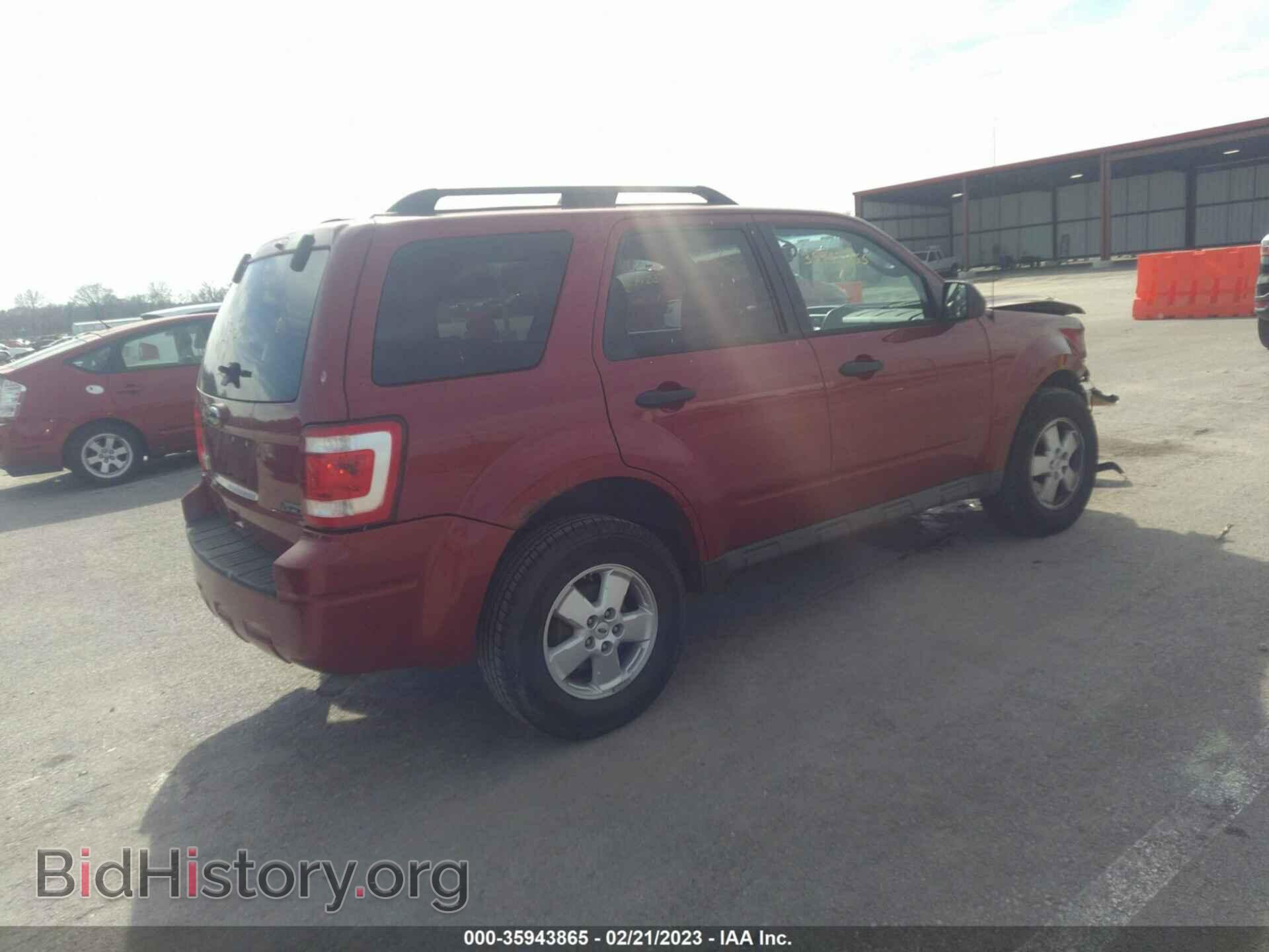 2010 FORD ESCAPE - VIN: 1FMCU9D71AKD05330 - Фото 4