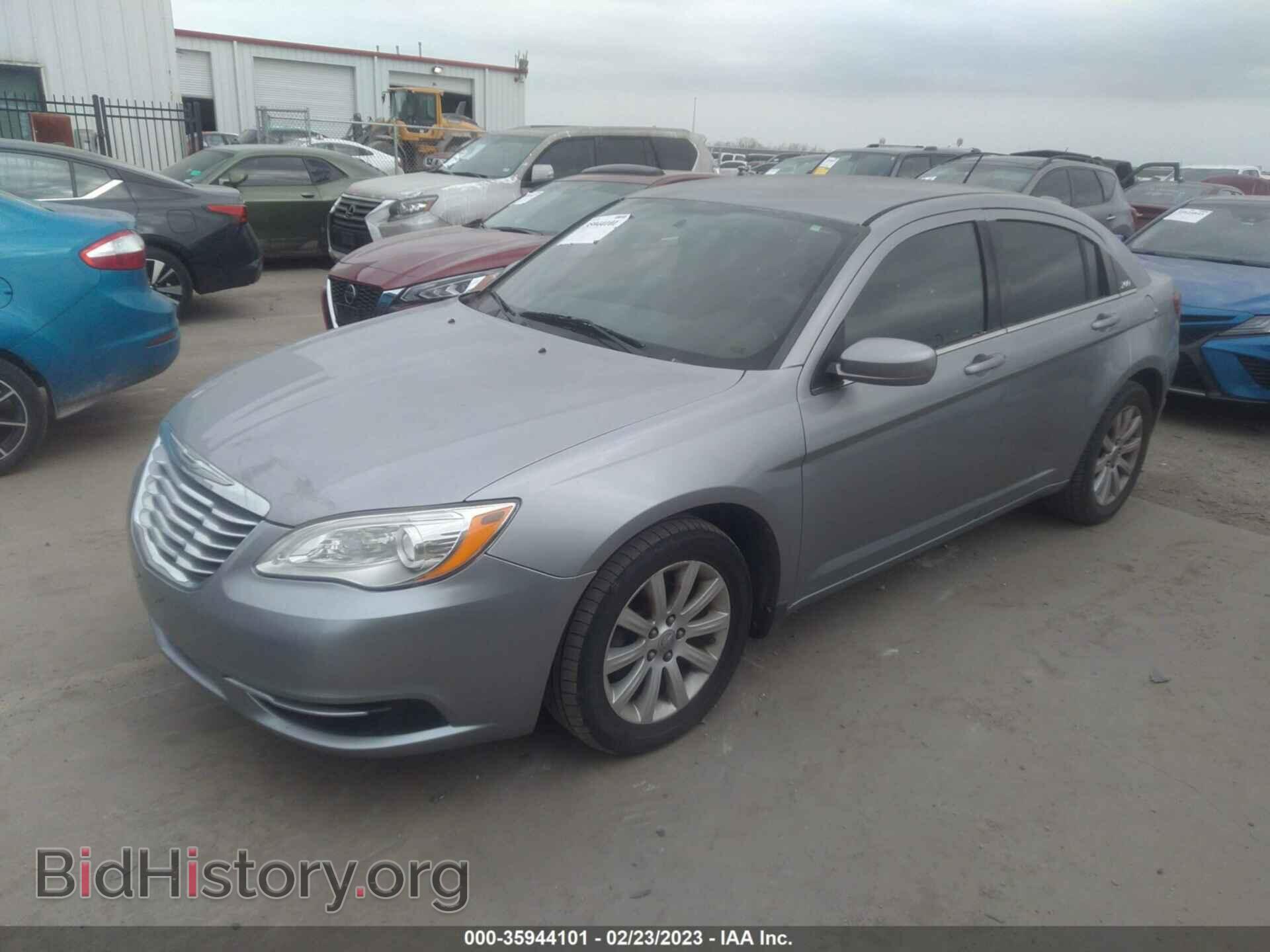 2013 CHRYSLER 200 - VIN: 1C3CCBBB6DN763250 - Photo 2