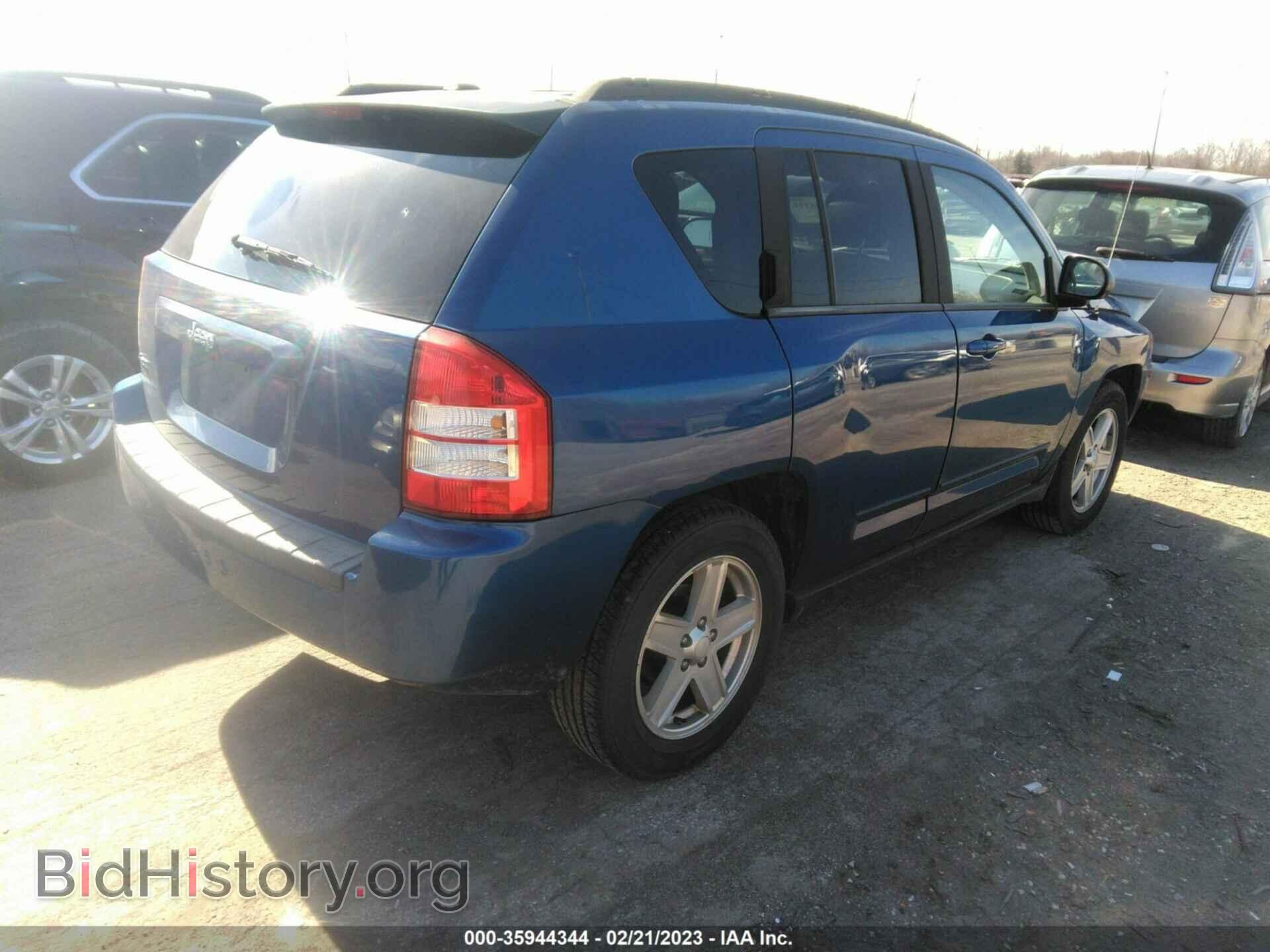 2010 JEEP COMPASS - VIN: 1J4NF4FB6AD504335 - Фото 4