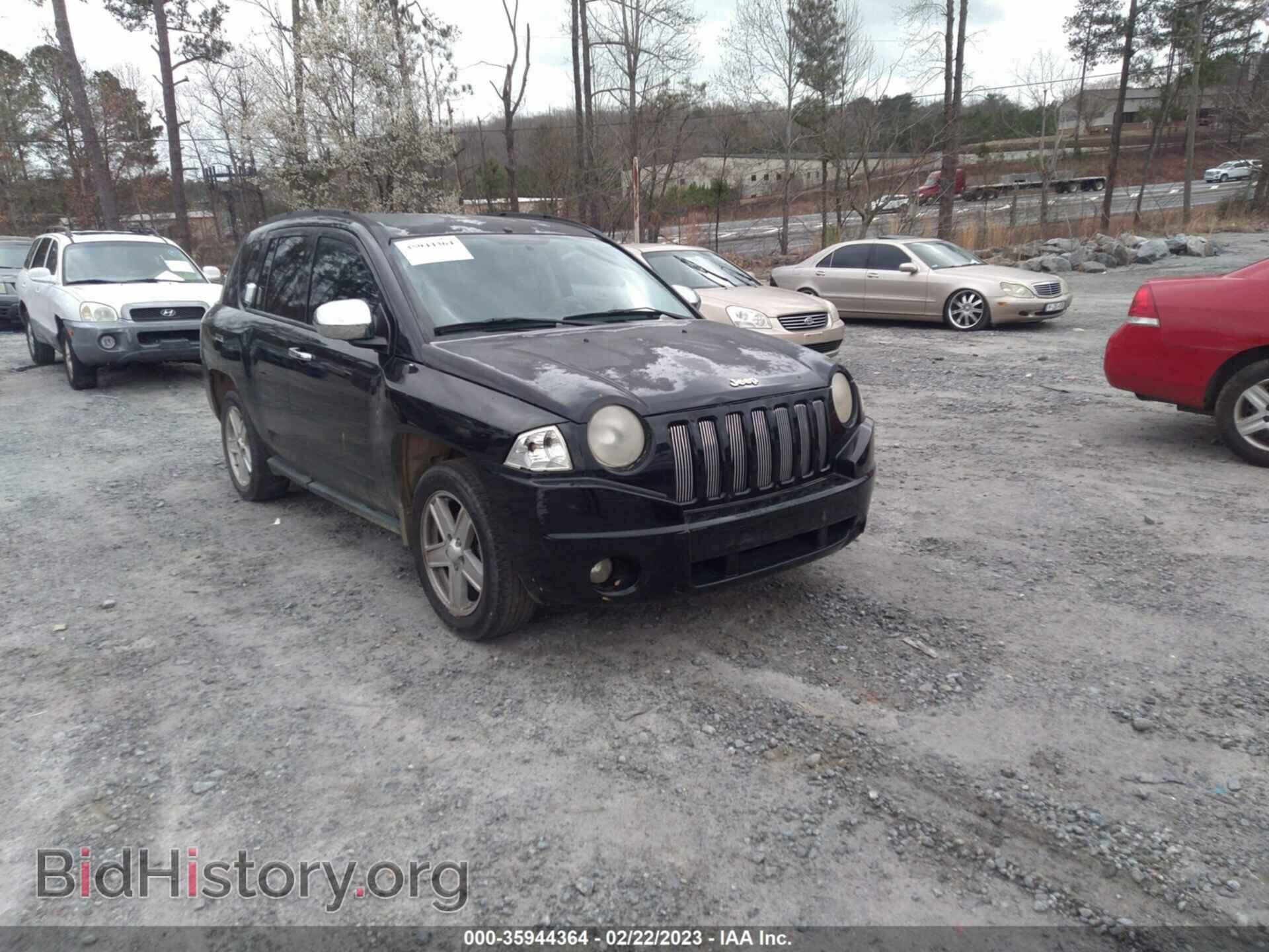 Фотография 1J8FT47W37D256261 - JEEP COMPASS 2007