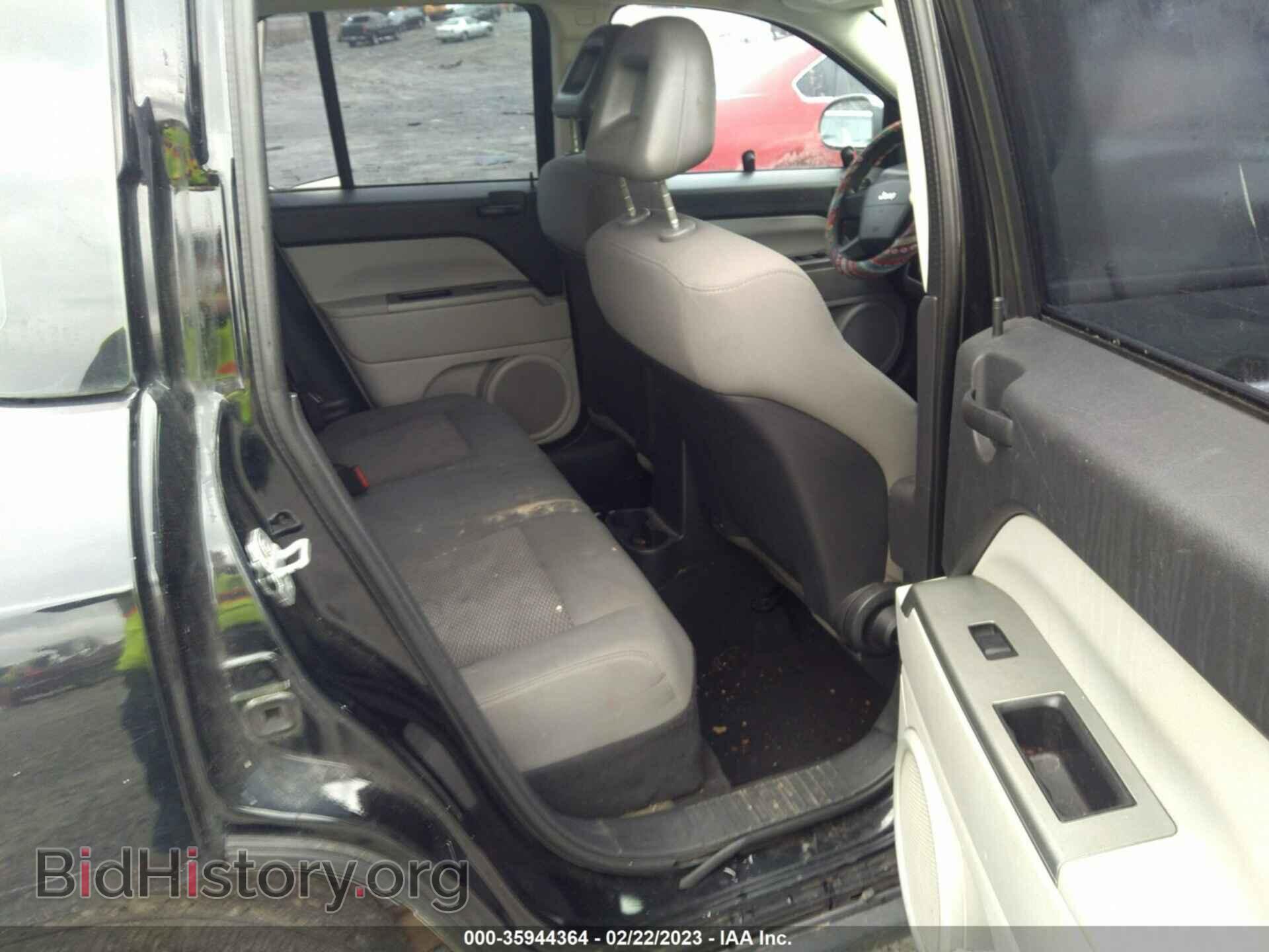 2007 JEEP COMPASS - VIN: 1J8FT47W37D256261 - Фото 8