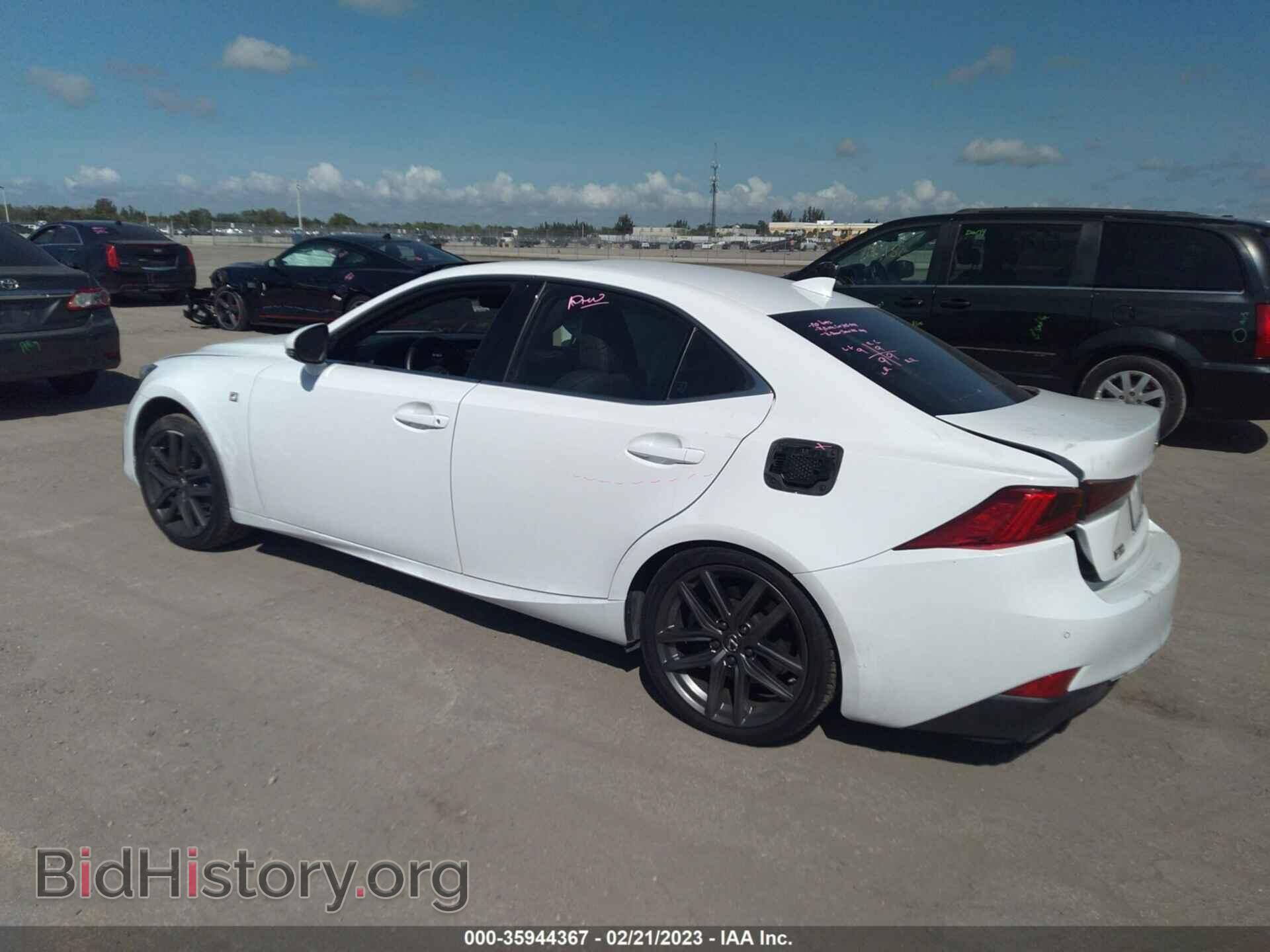 2019 LEXUS IS - VIN: JTHBA1D26K5088578 - Фото 3