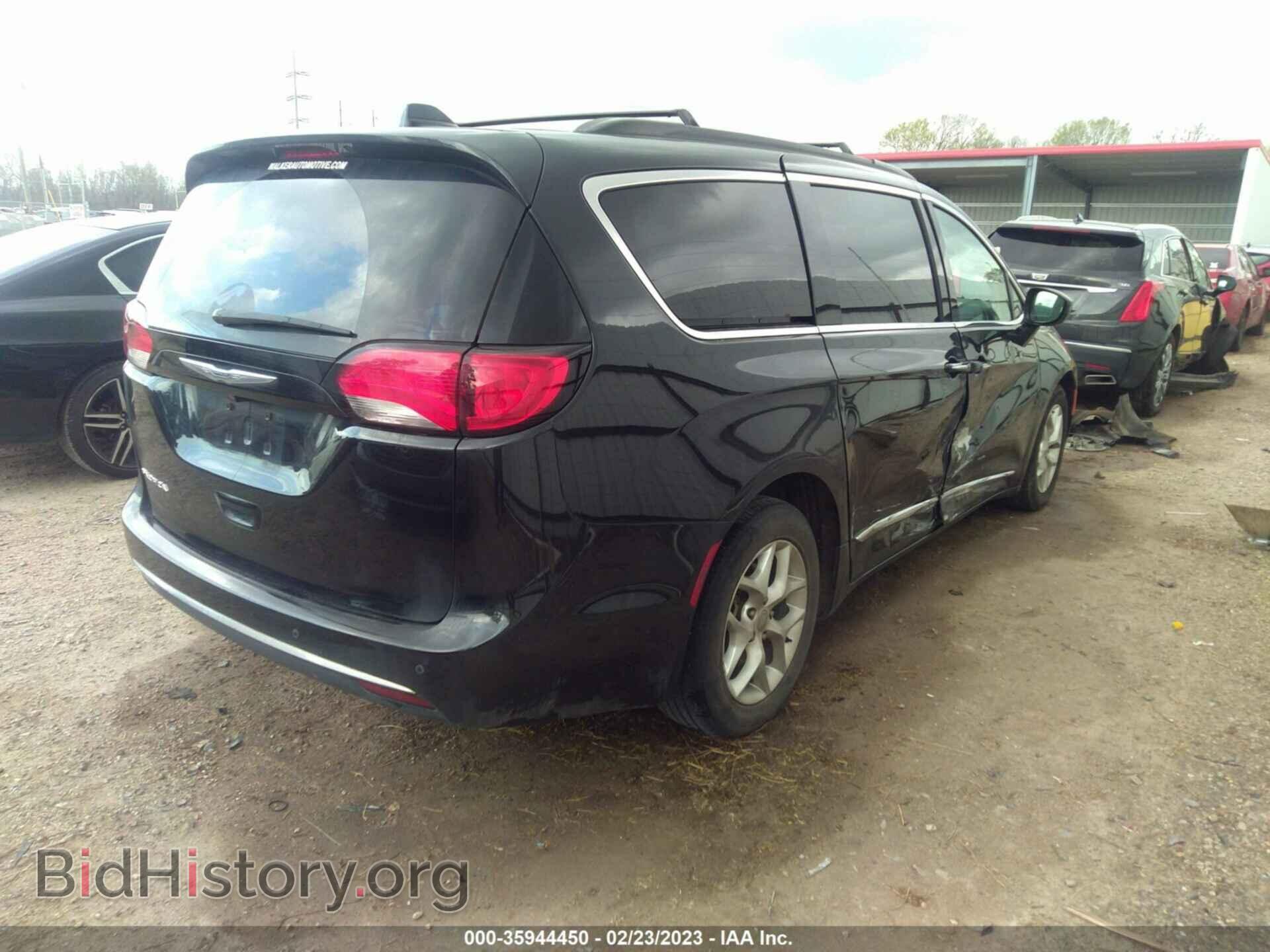 2017 CHRYSLER PACIFICA - VIN: 2C4RC1BG6HR585215 - Фото 4
