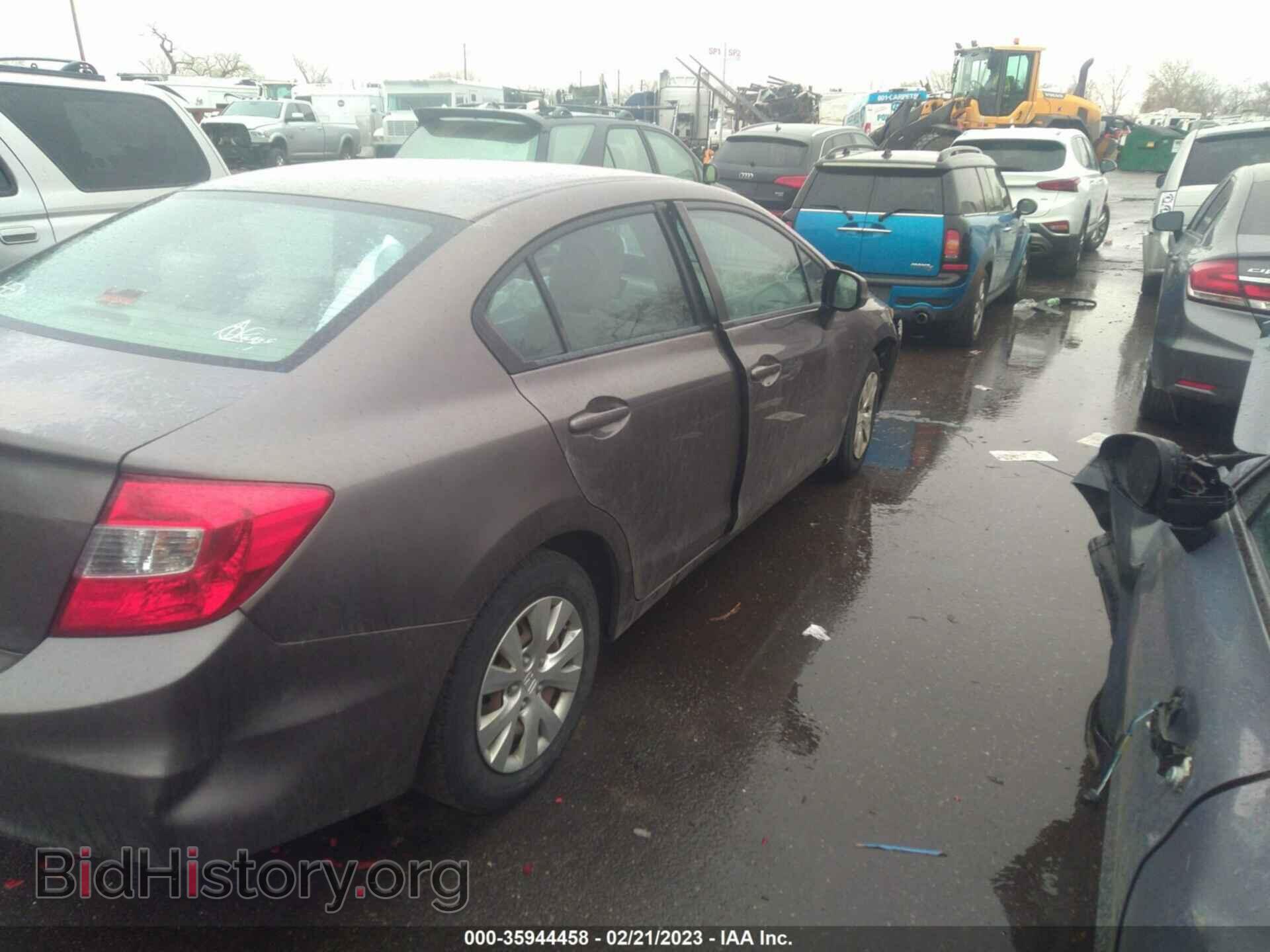 2012 HONDA CIVIC SDN - VIN: 2HGFB2F59CH539477 - Фото 4