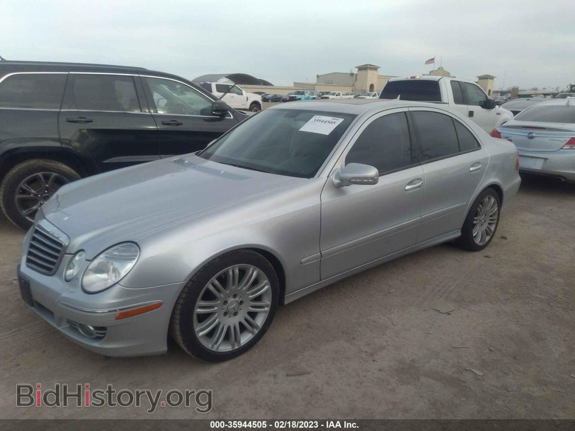 2007 MERCEDES-BENZ E-CLASS - VIN: WDBUF56X77B161668 - Фото 2