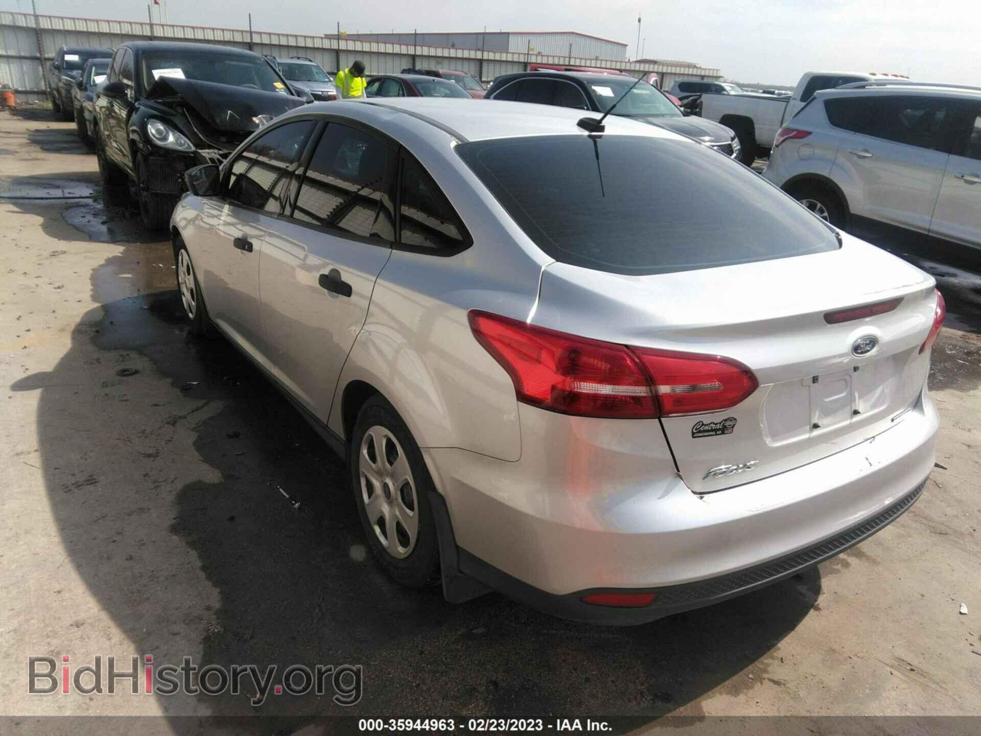2016 FORD FOCUS - VIN: 1FADP3E29GL232751 - Фото 3