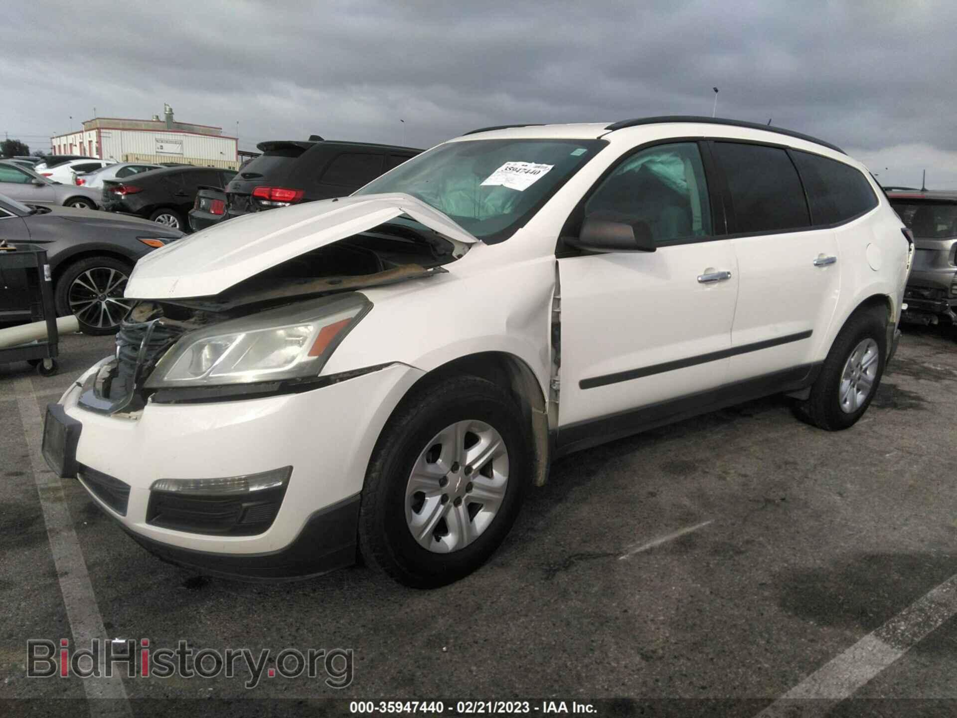 2014 CHEVROLET TRAVERSE - VIN: 1GNKRFED4EJ329029 - Фото 2