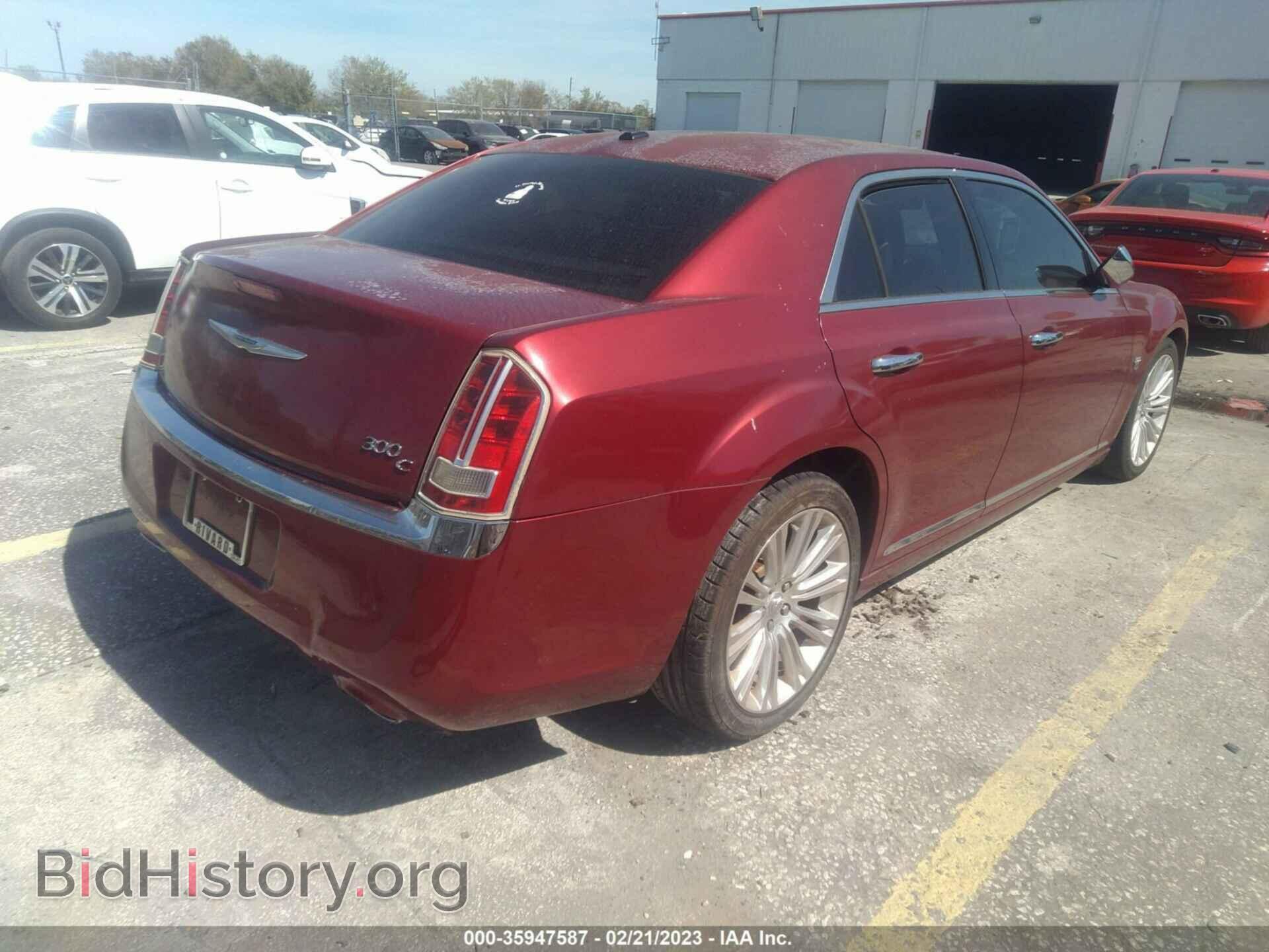 2011 CHRYSLER 300 - VIN: 2C3CA6CT0BH564348 - Фото 4