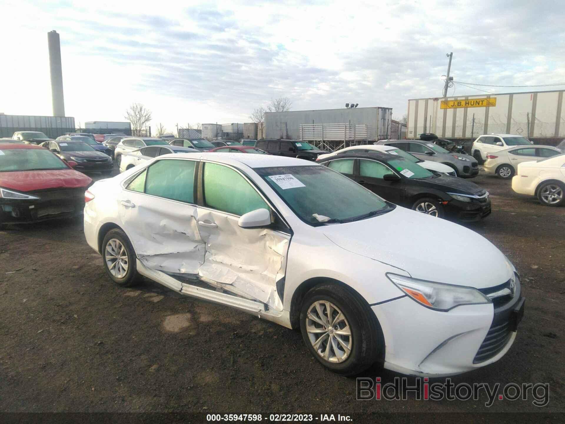 Photo 4T4BF1FK0FR480839 - TOYOTA CAMRY 2015