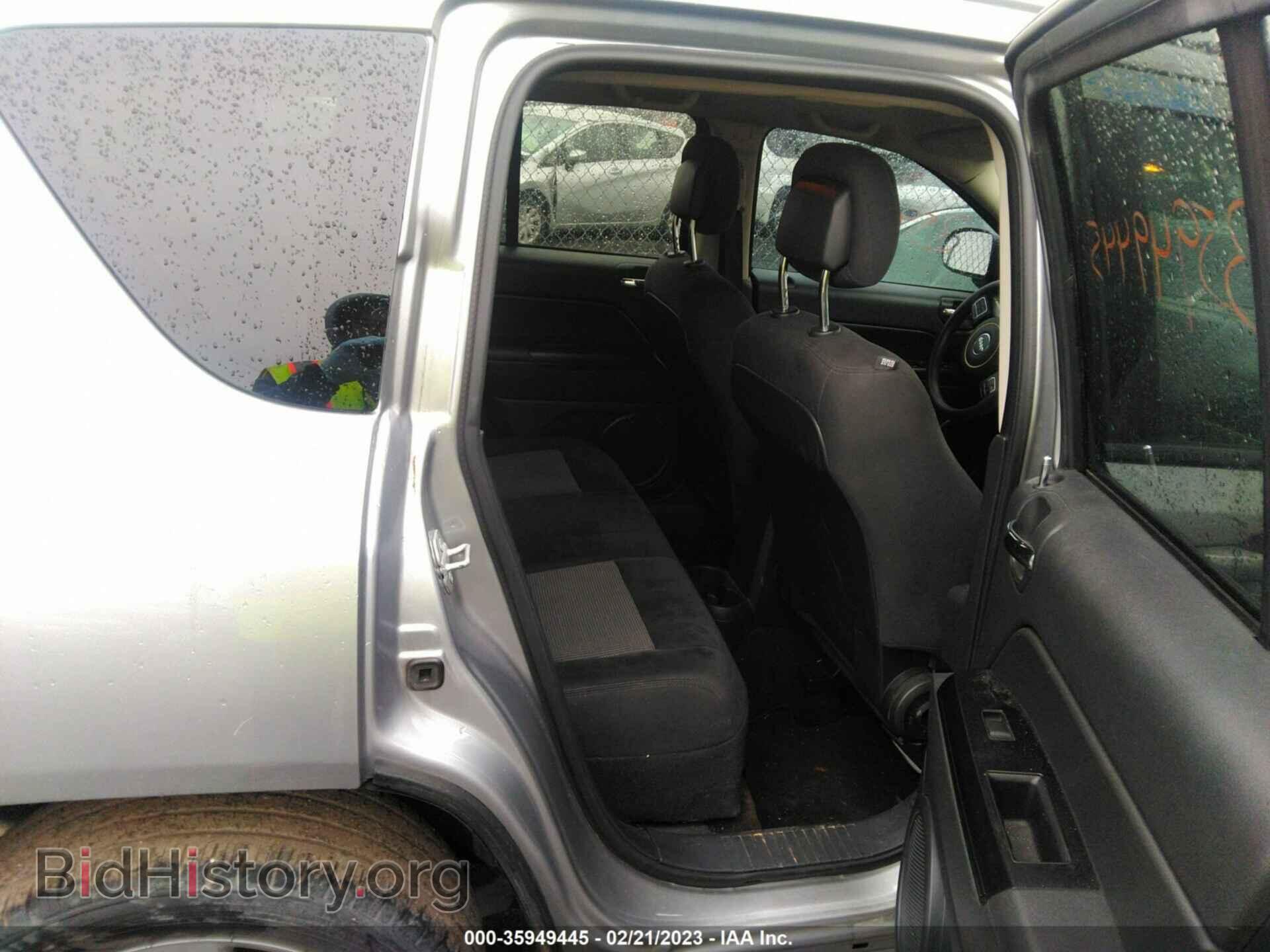 2016 JEEP COMPASS - VIN: 1C4NJDBB2GD542759 - Фото 8