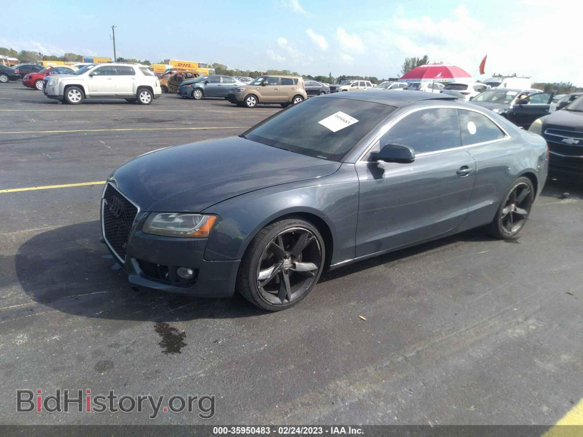 2011 AUDI A5 - VIN: WAULFAFR1BA043859 - Фото 2
