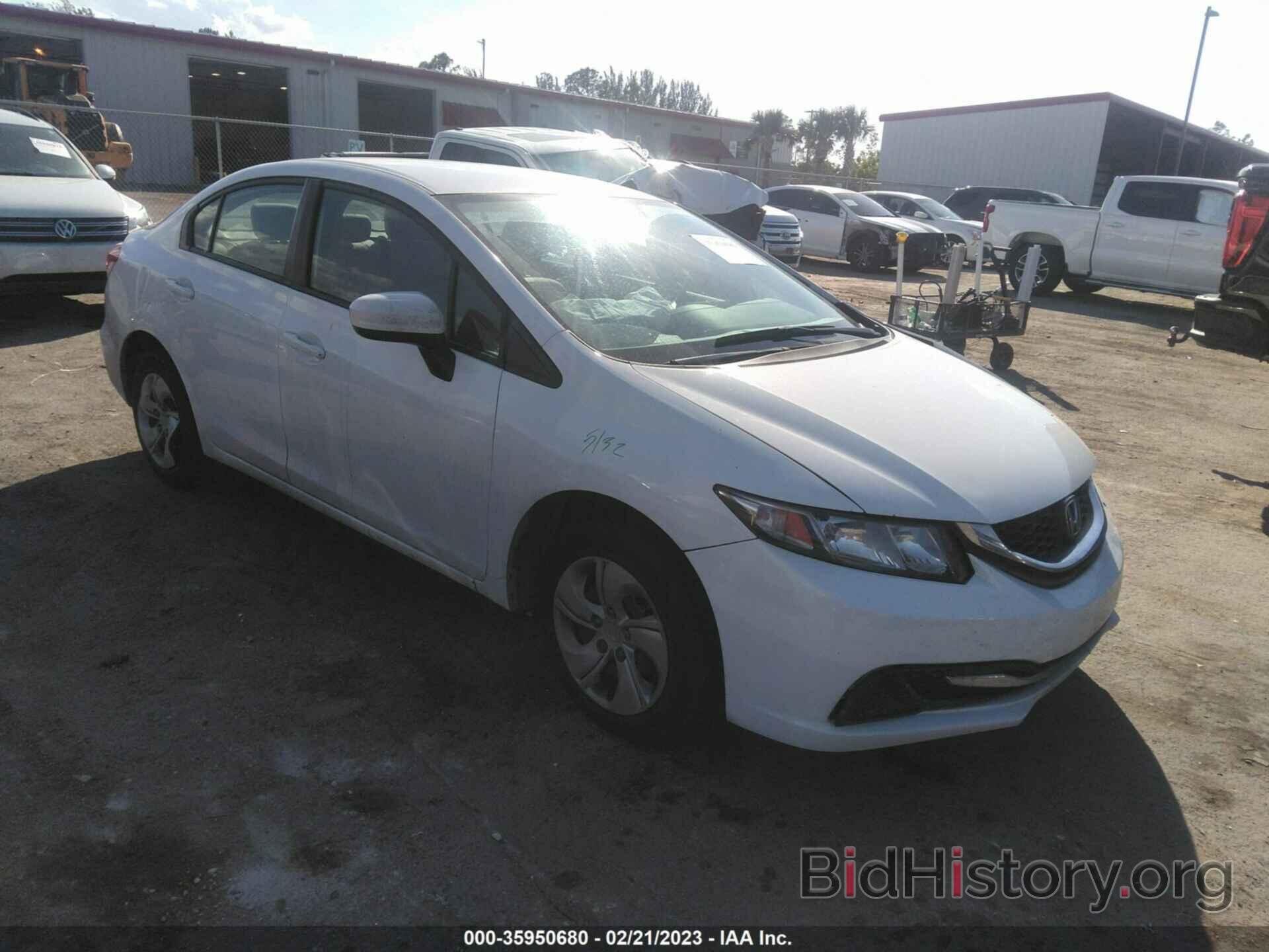 Photo 2HGFB2F58FH548255 - HONDA CIVIC SEDAN 2015