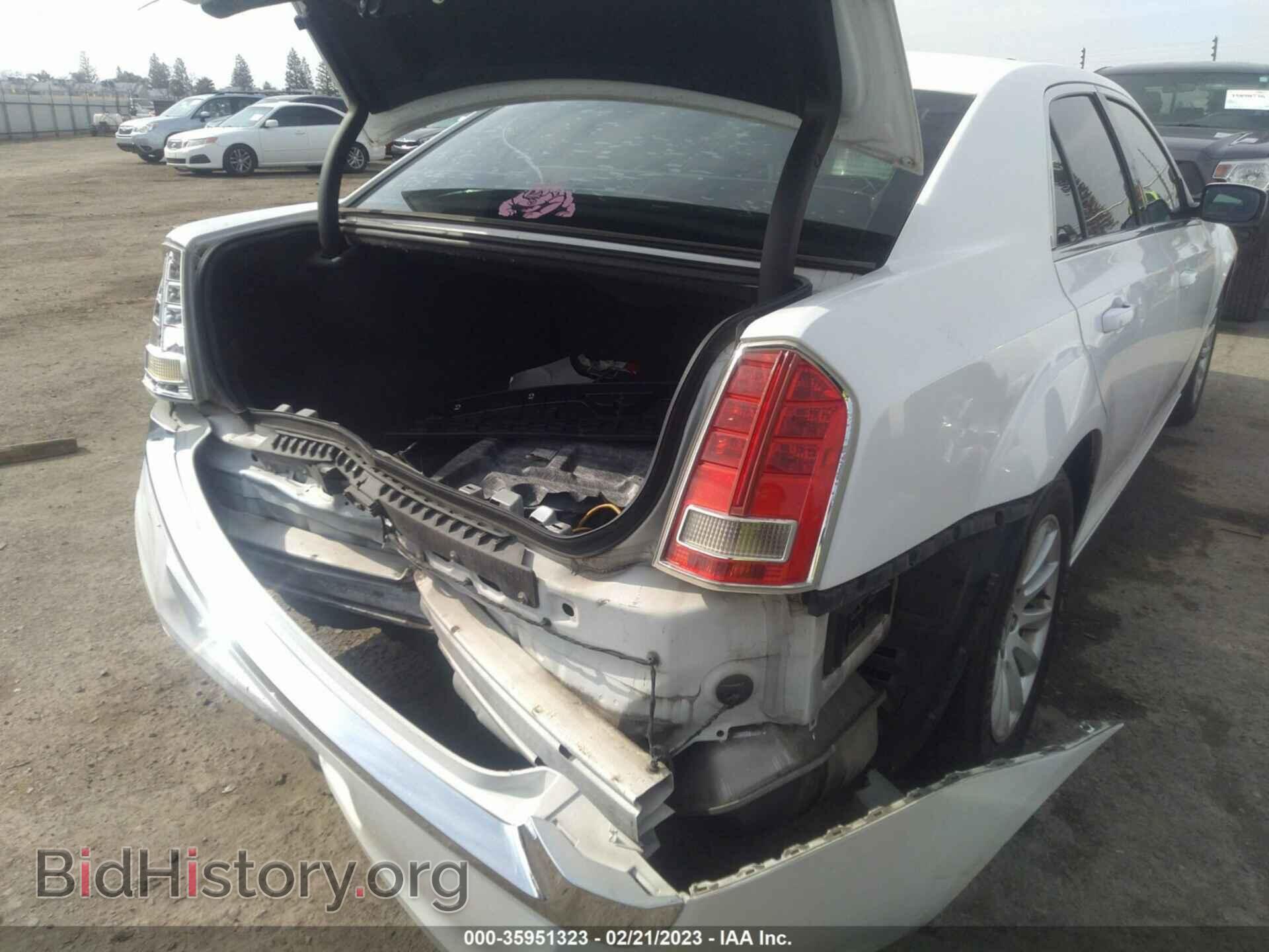 2013 CHRYSLER 300 - VIN: 2C3CCAAGXDH731398 - Фото 6