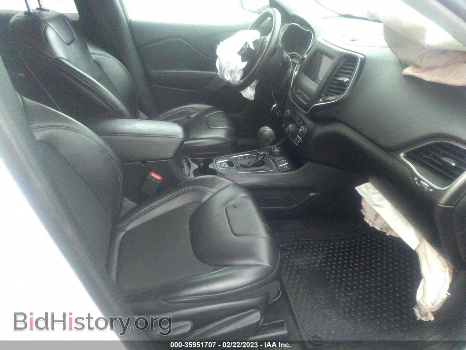 2019 JEEP CHEROKEE - VIN: 1C4PJMLB3KD388904 - Фото 5