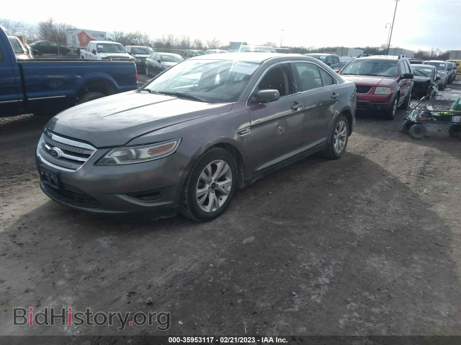 2011 FORD TAURUS - VIN: 1FAHP2EW2BG109096 - Photo 2