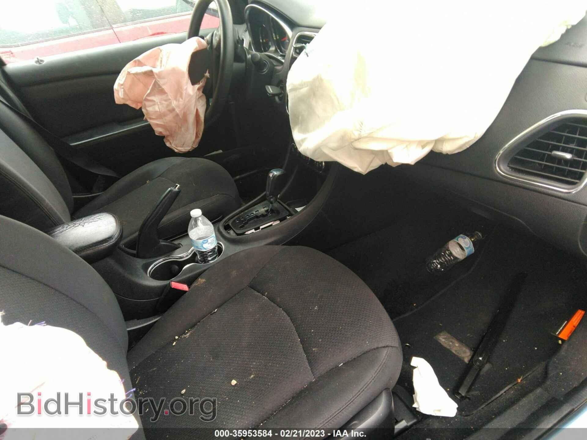2014 CHRYSLER 200 - VIN: 1C3CCBAB8EN123432 - Photo 5