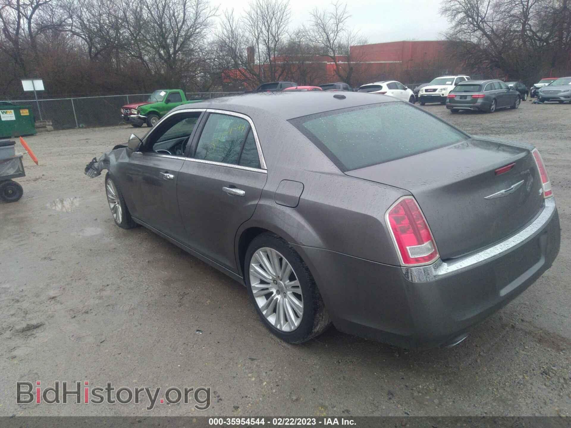 2011 CHRYSLER 300 - VIN: 2C3CA5CG7BH598655 - Фото 3